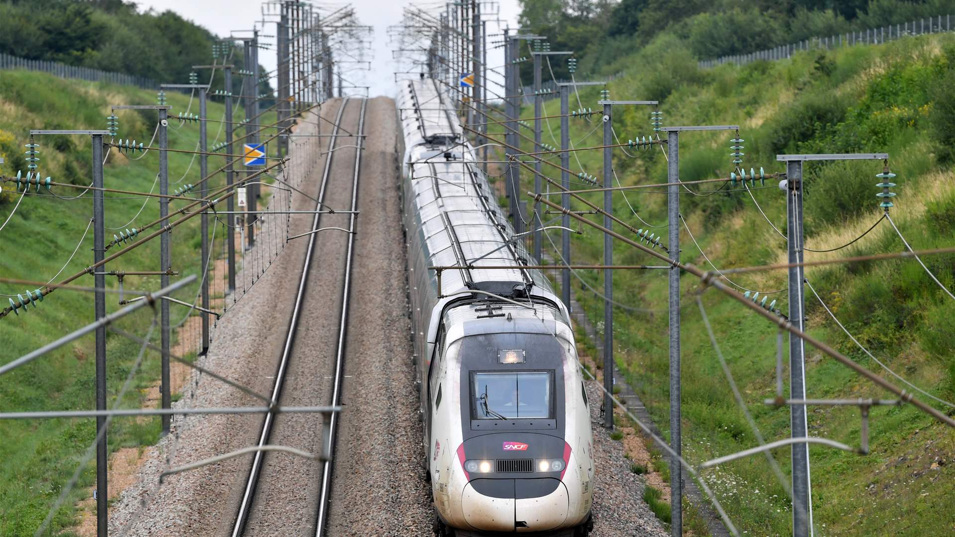 France leaning towards far-left suspects behind rail sabotage