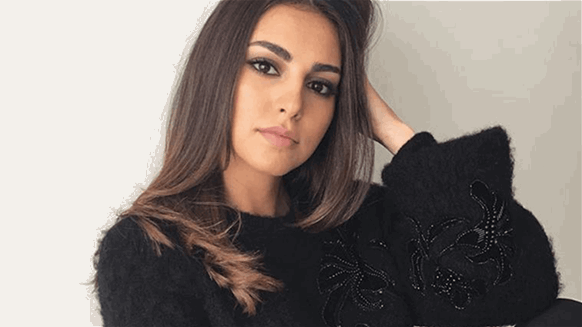 فاليري أبو شقرا تنعى مصفف شعر المشاهير سيمون المندلق: "قلبي مكسور" (صورة)