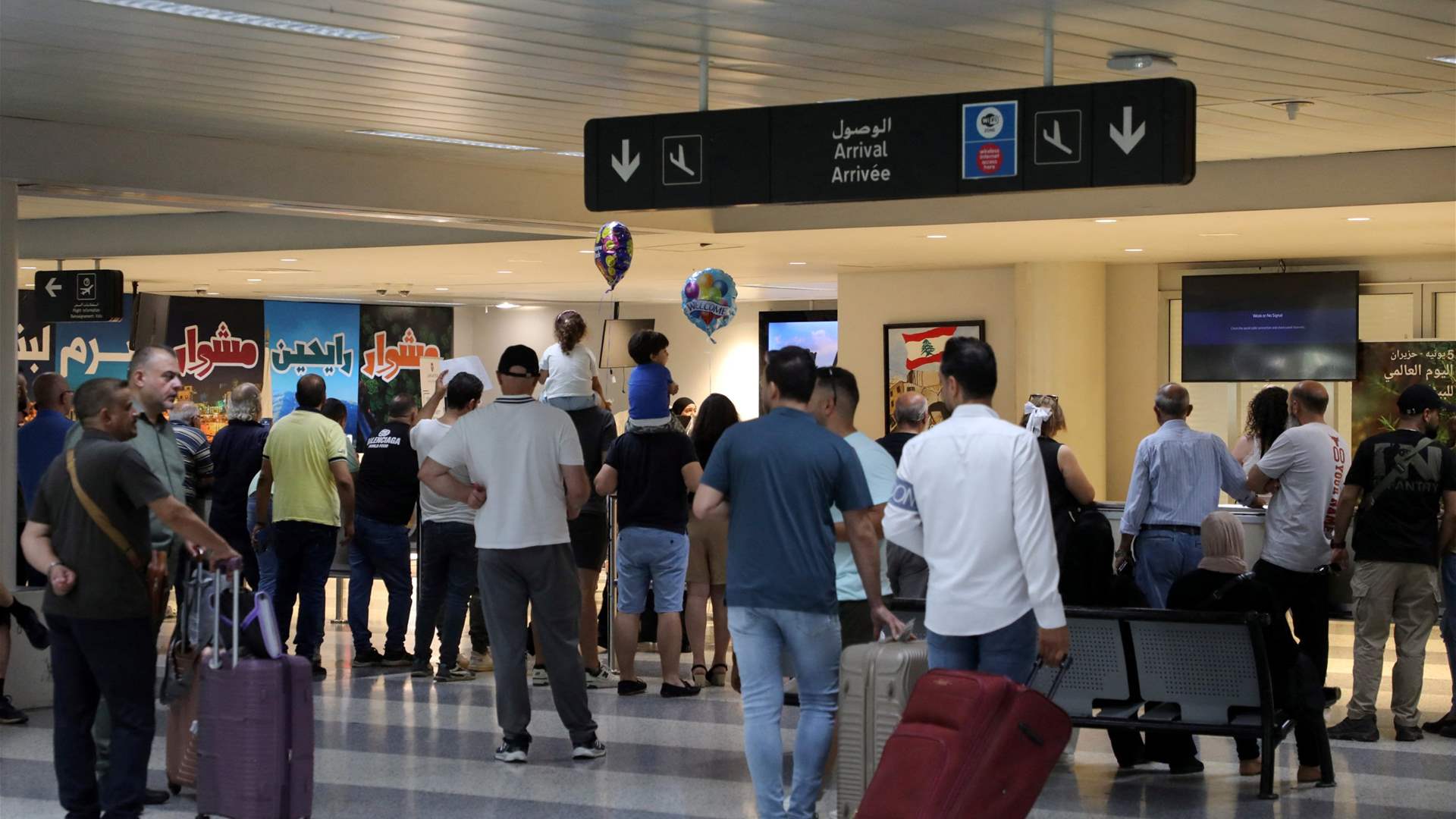 Lebanon&#39;s tourism and air travel: Flights to Beirut see partial recovery