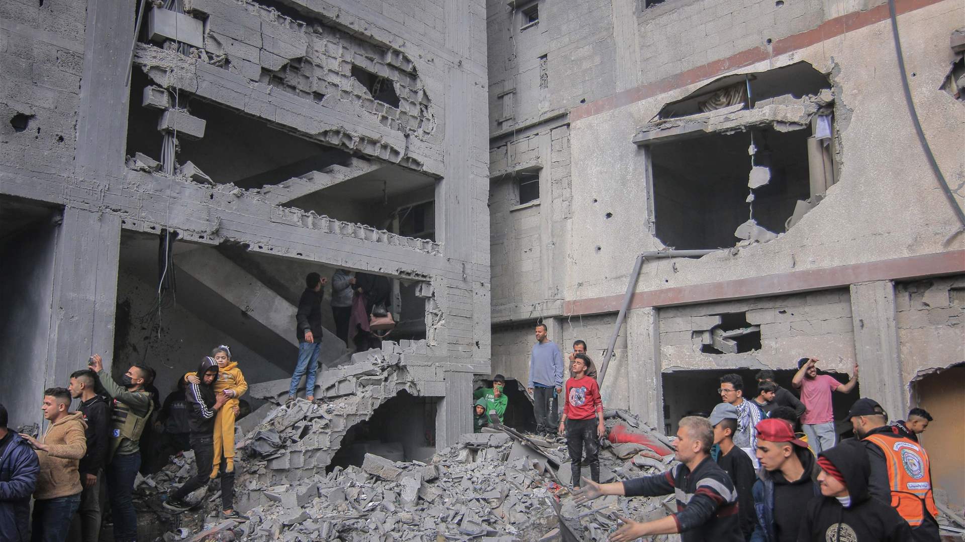 Health ministry in Gaza says war death toll at 40,074