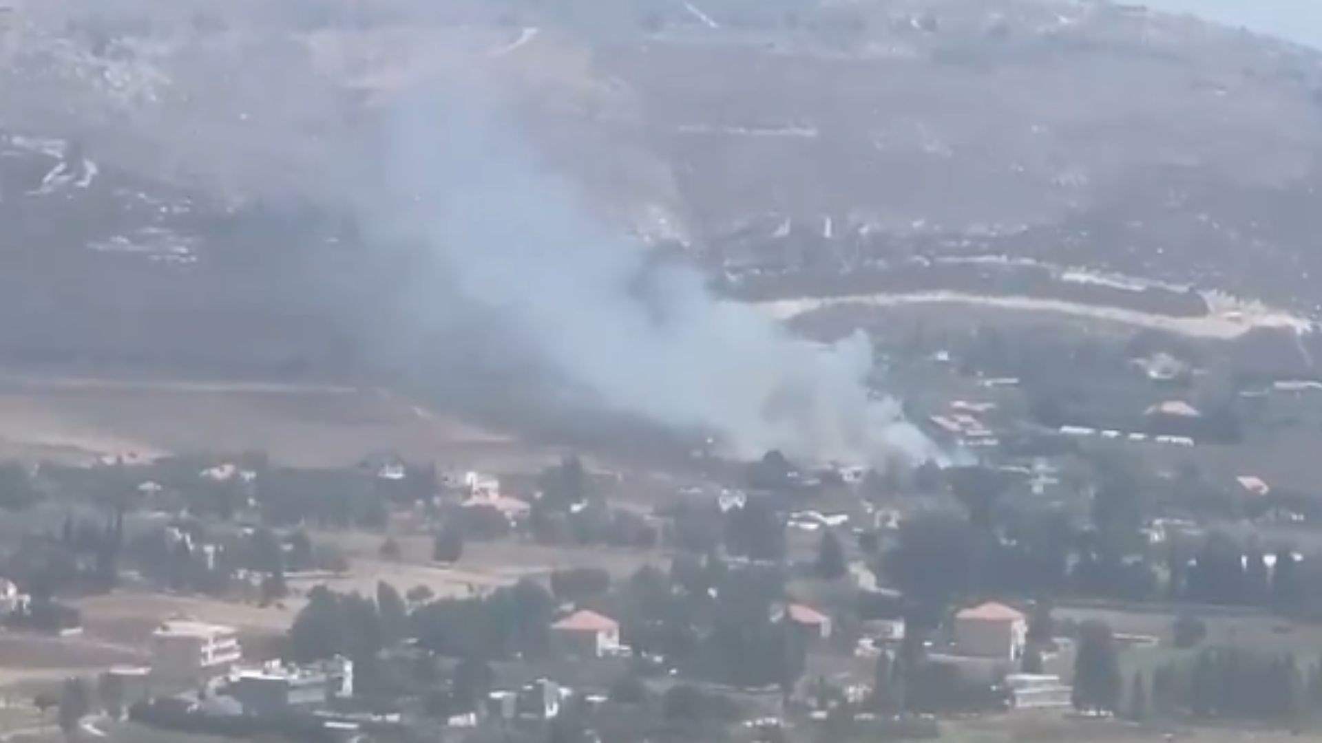 Flare bombs ignite fire in Khiam, South Lebanon, reports NNA