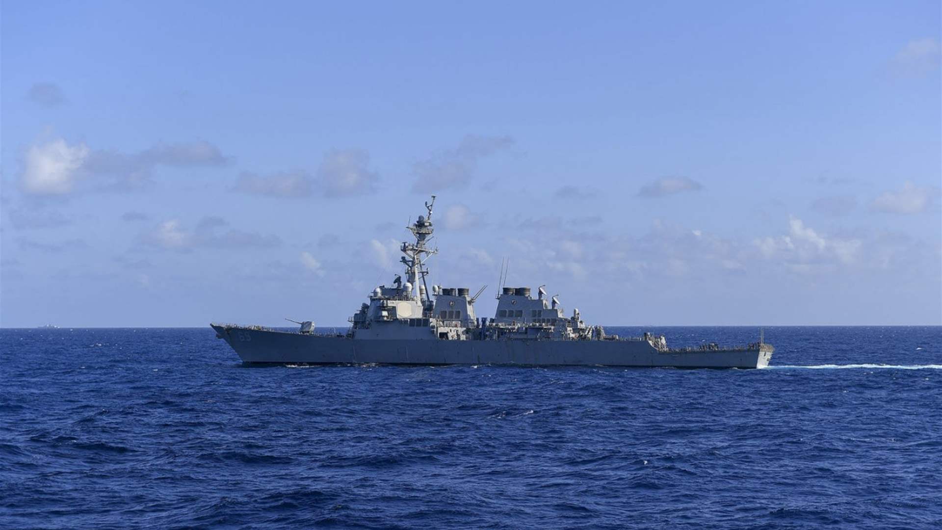 German warships await orders on disputed Taiwan Strait