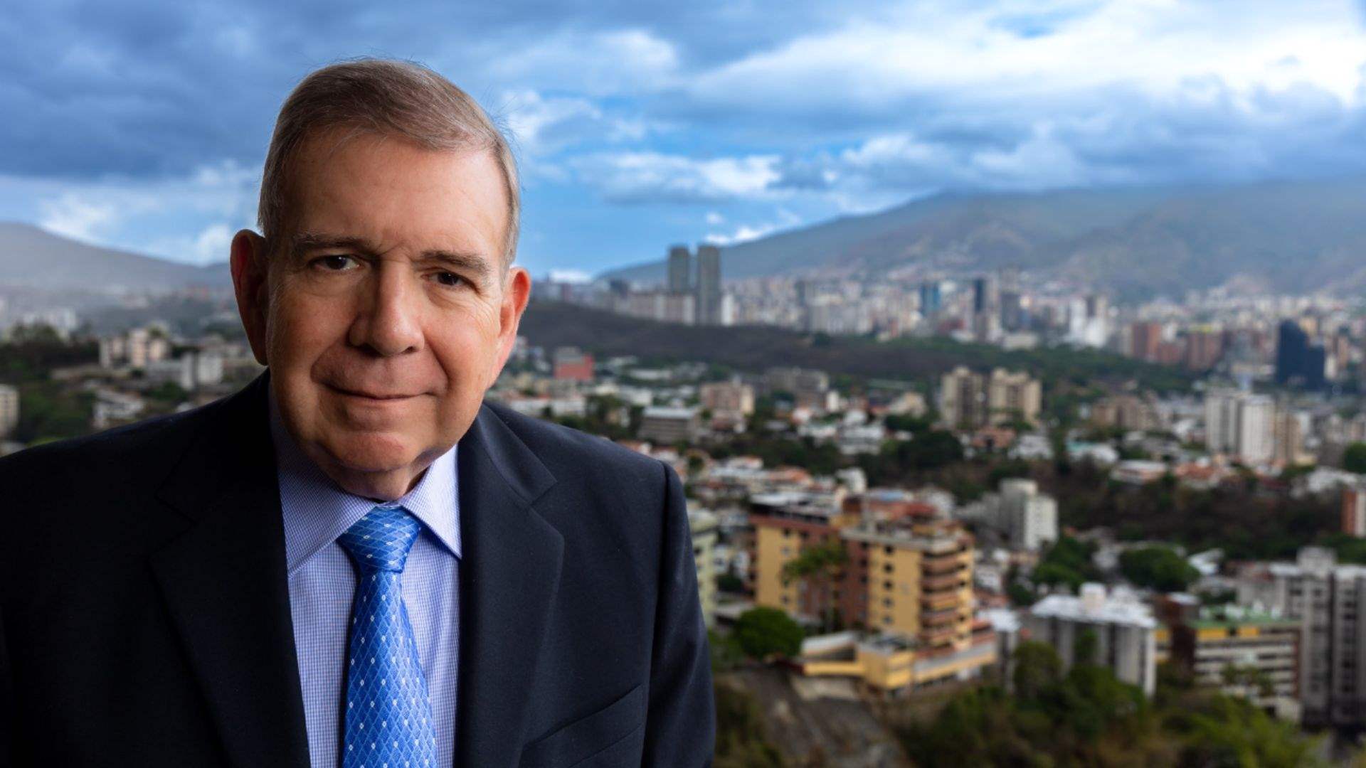 Venezuela&#39;s opposition candidate asks Maduro to &#39;step aside&#39;