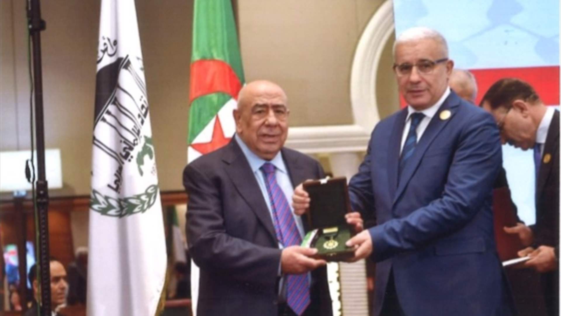 جائزتا التميز البرلماني العربي فئة عضو البرلمان وباحث برلماني لنقولا فتوش وسيمون معوض