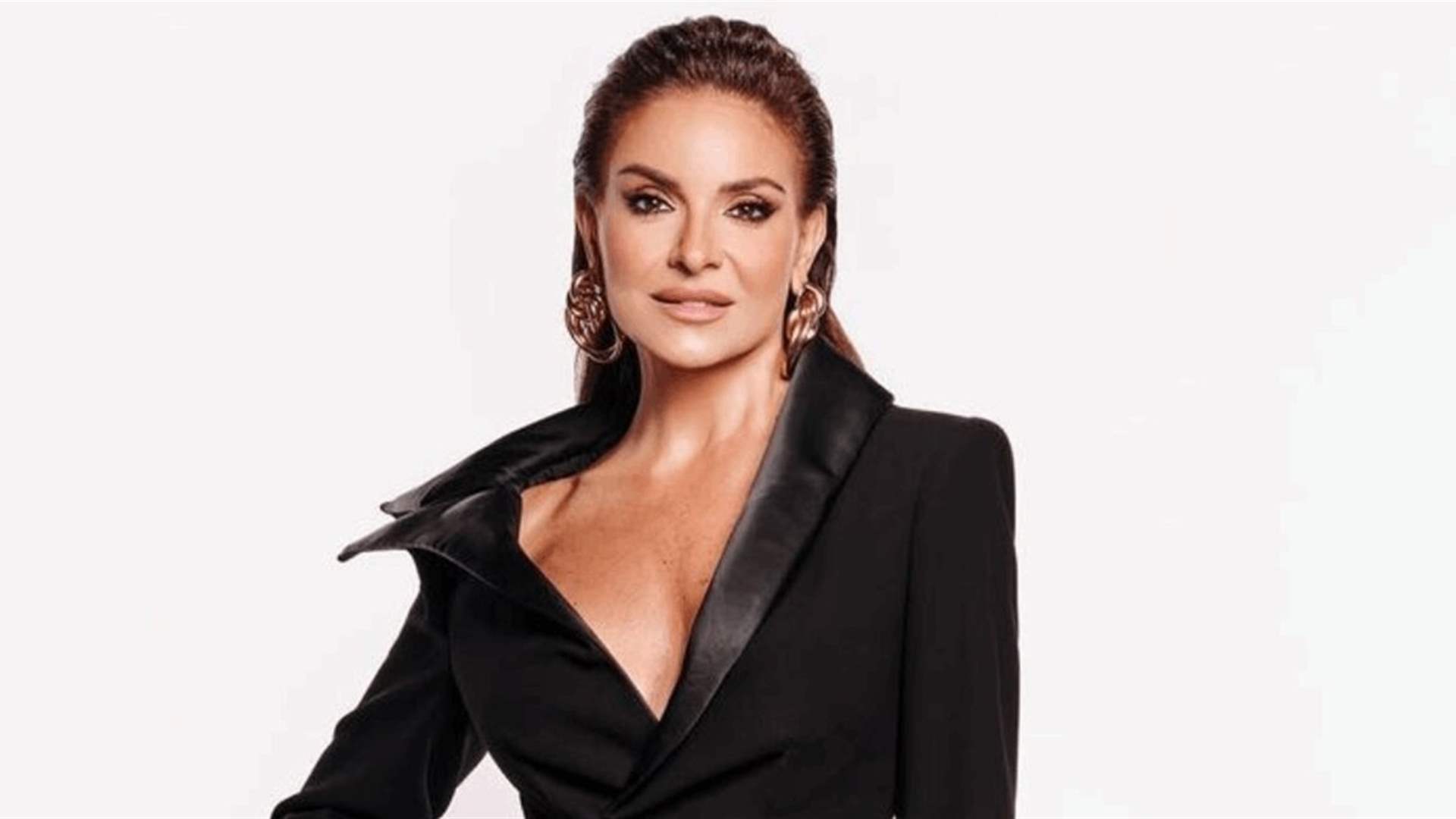 هل تذكرون أول حلقة من برنامج &quot;ستار أكاديمي&quot;؟... هكذا أبهرت هيلدا خليفة الجمهور بجمالها وأسلوبها الراقي  (فيديو)