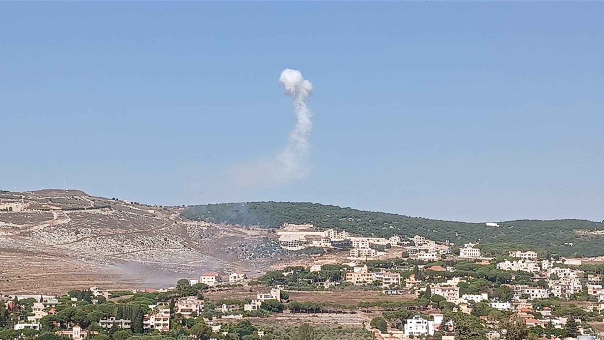 Israeli drone strike hits South Lebanon&#39;s Nabatiyeh El Faouqa; missile fails to explode, reports NNA