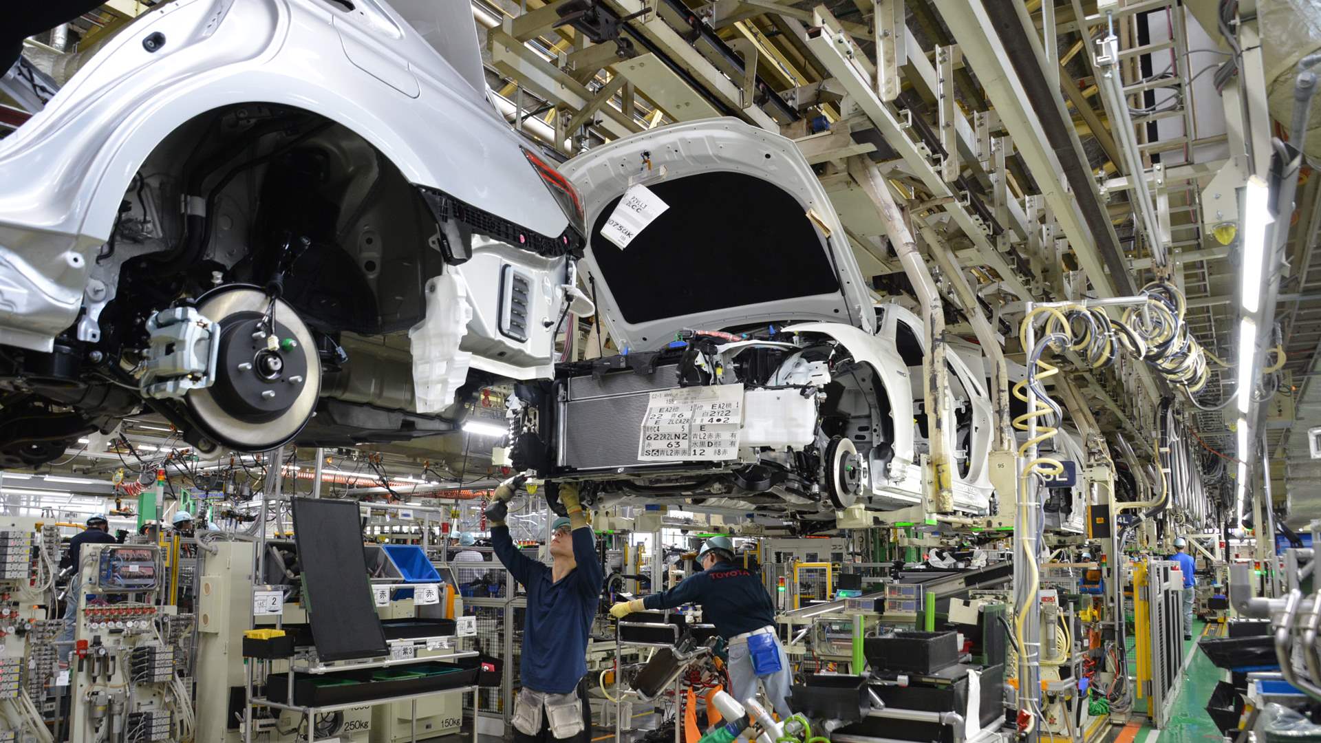 Toyota says to halt all Japan factories due to typhoon