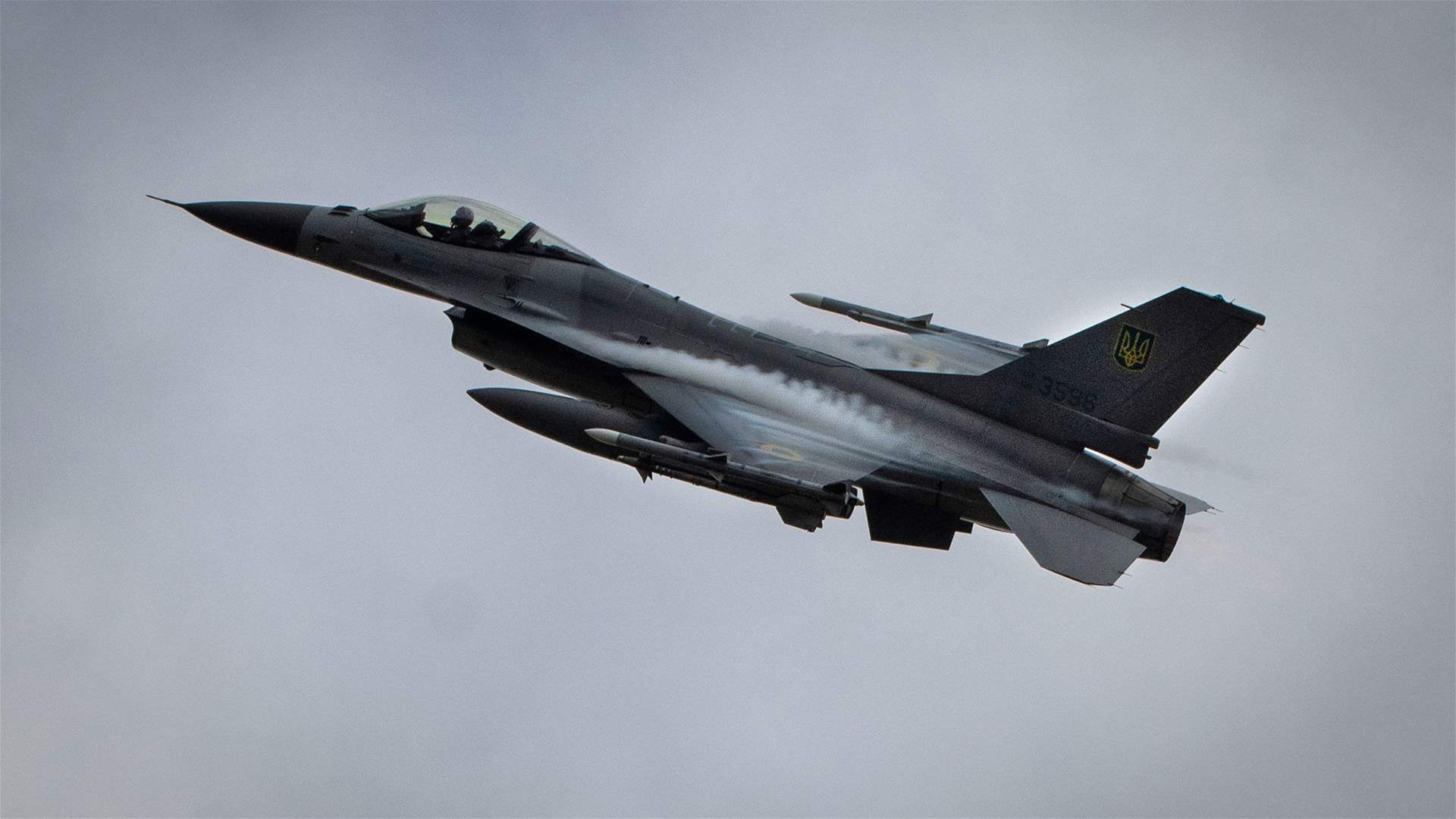Ukraine says US-made F-16 fighter jet crashed, killing pilot