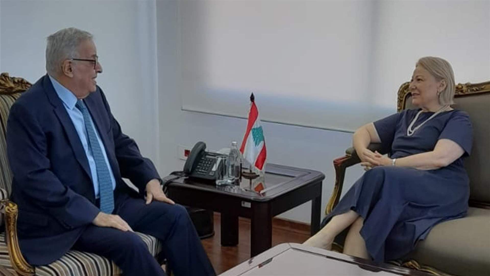 بوحبيب خلال لقائه سفيرة اليونان: حل أزمة النزوح السوري في المنطقة يكمن في تفعيل مشاريع التعافي المبكر في سوريا