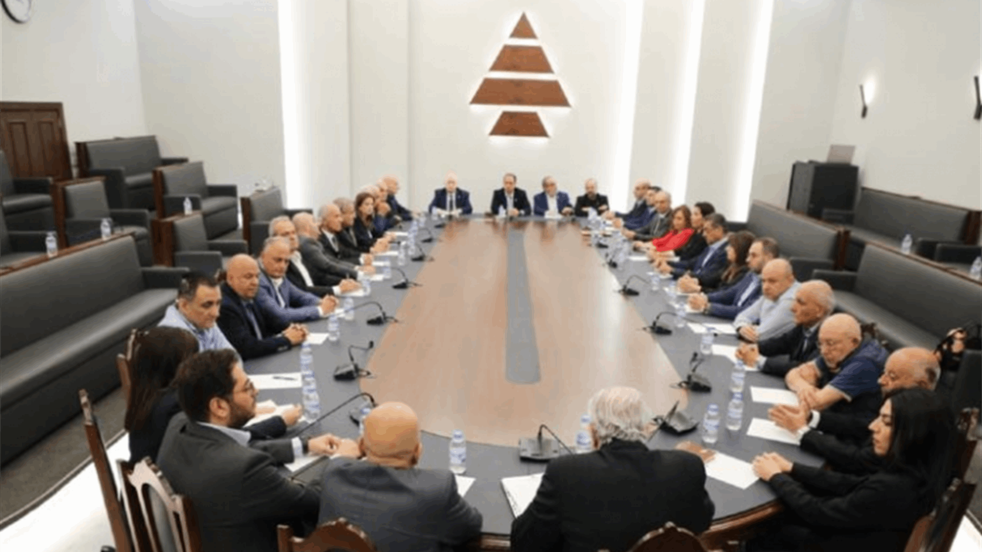 الكتائب: لسحب مرشح التحدي قبل الحديث عن حوار أو مشاورات وحملات التخوين ستواجه من كل الطوائف والإنتماءات