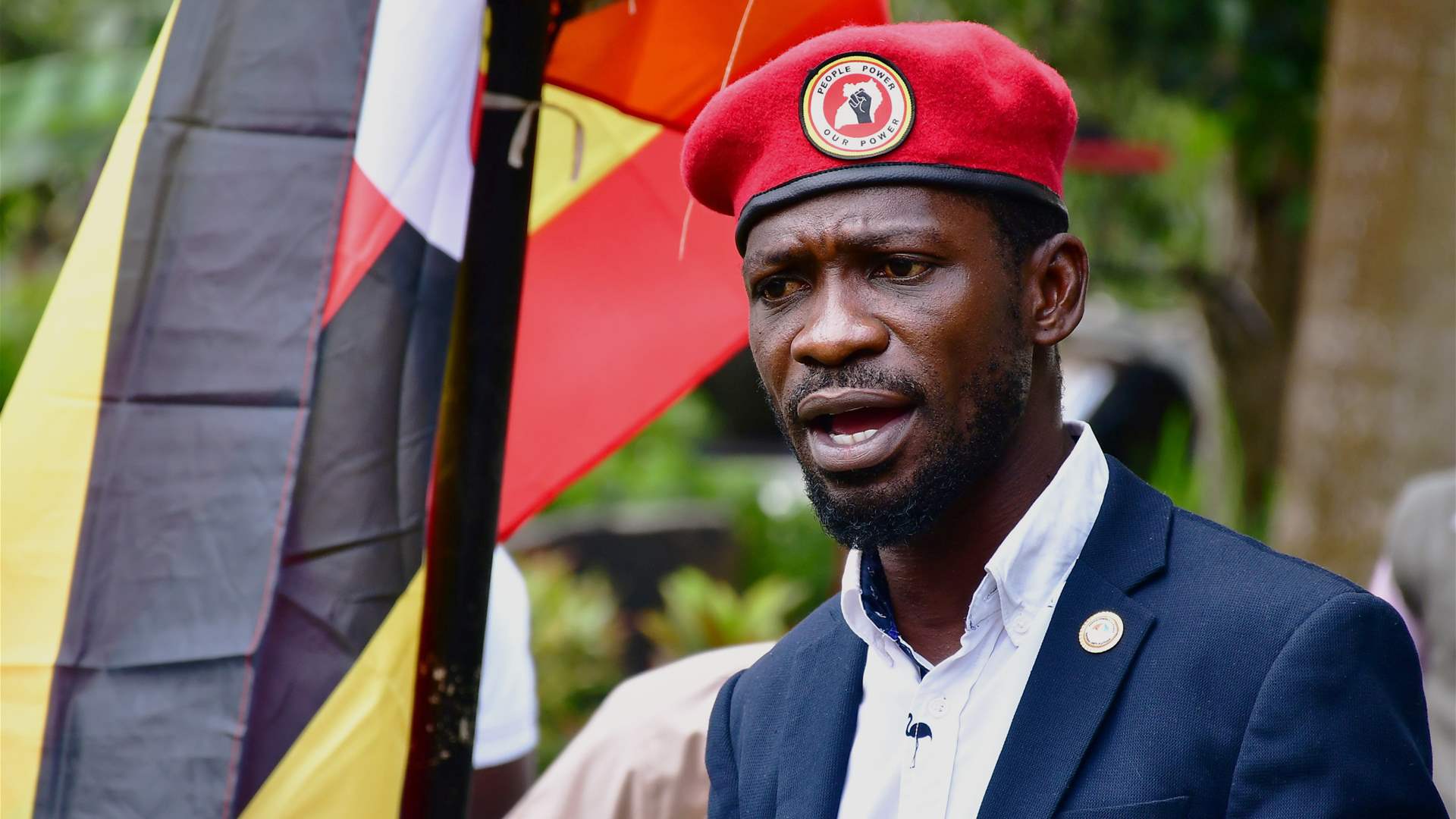 Ugandan opposition leader &#39;shot in the leg by police&#39;