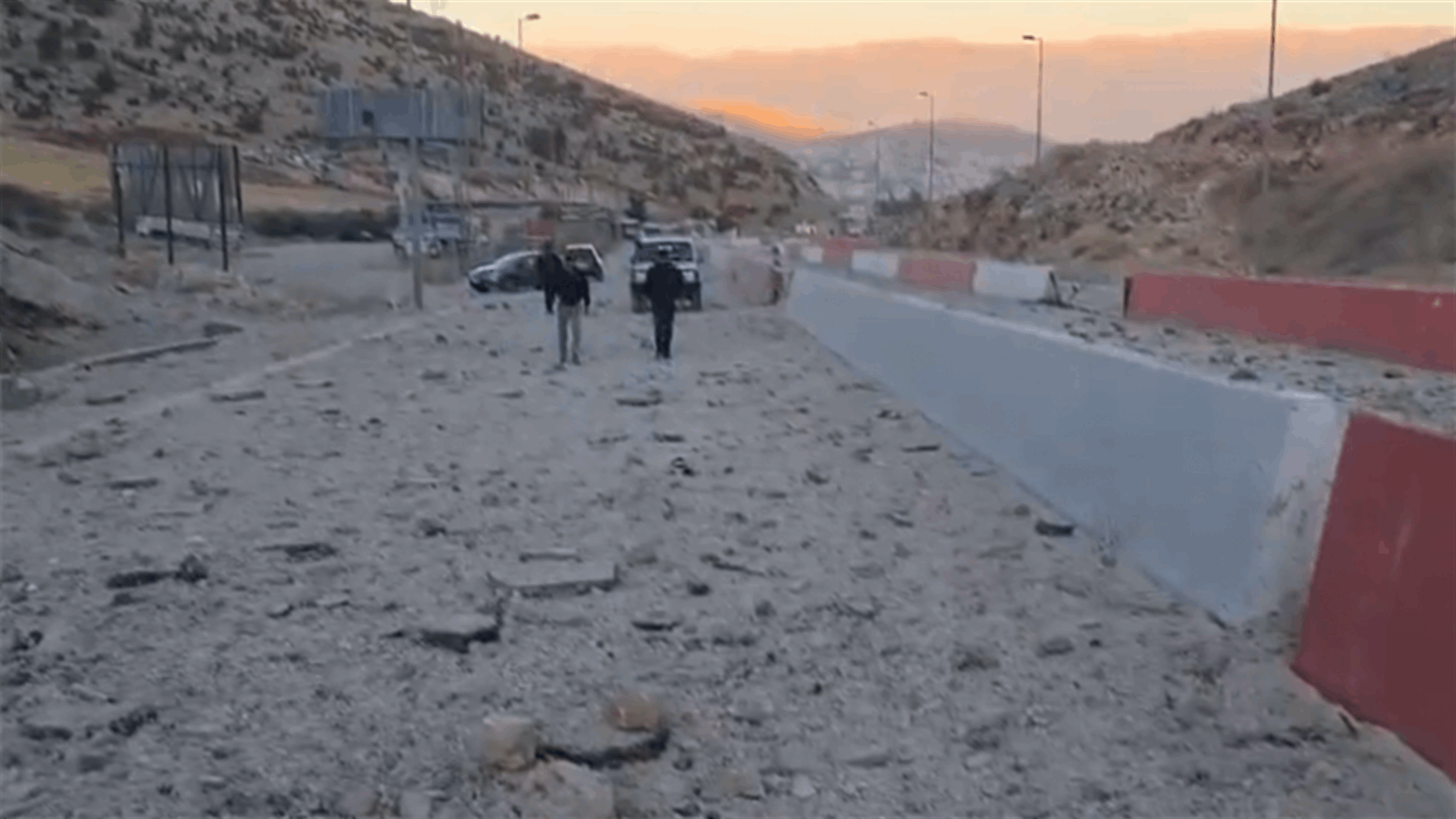 إسرائيل تقول إنها ضربت أهدافا لحزب الله "محاذية" للحدود بين لبنان وسوريا
