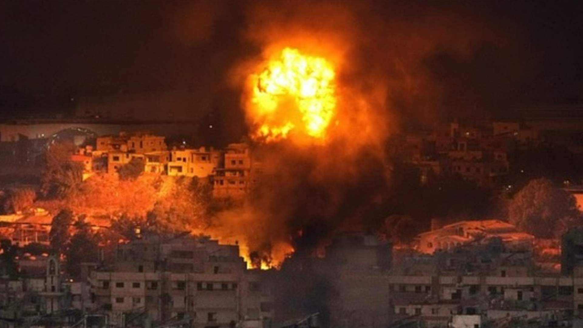 ممثلة لبنانية شهيرة في رسالة قوية: "لبنان النا وما رح نعطيكم شبر من أرضنا" (صور)