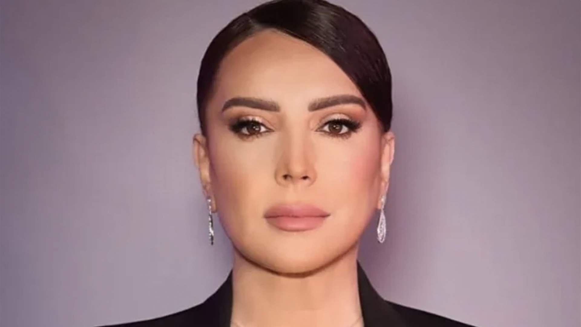 "بقلوب مؤمنة بقضاء الله وقدره ومزيدٍ من الفخر والاعتزاز"... شكران مرتجى تنعى قريبها الشهيد 