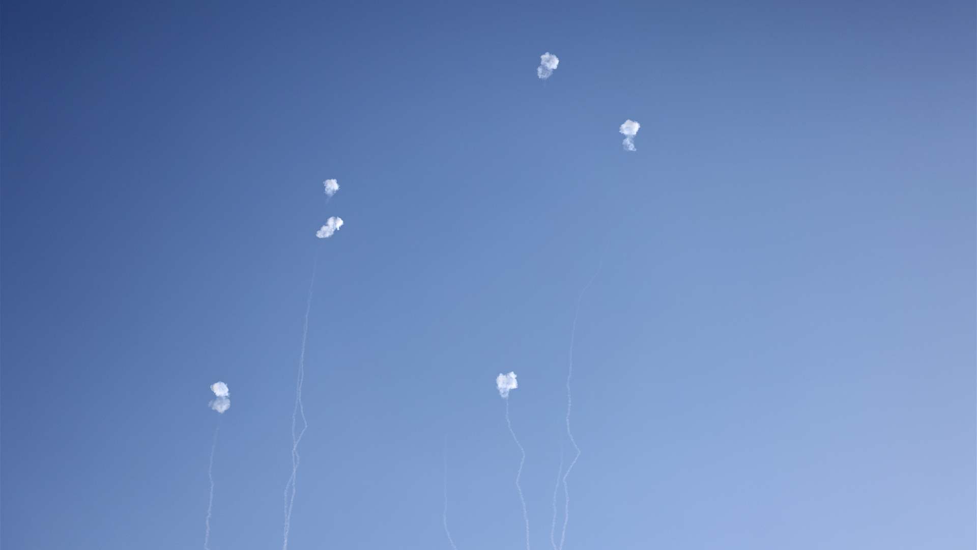 Nineteen reported injured in central Israel following projectile launch