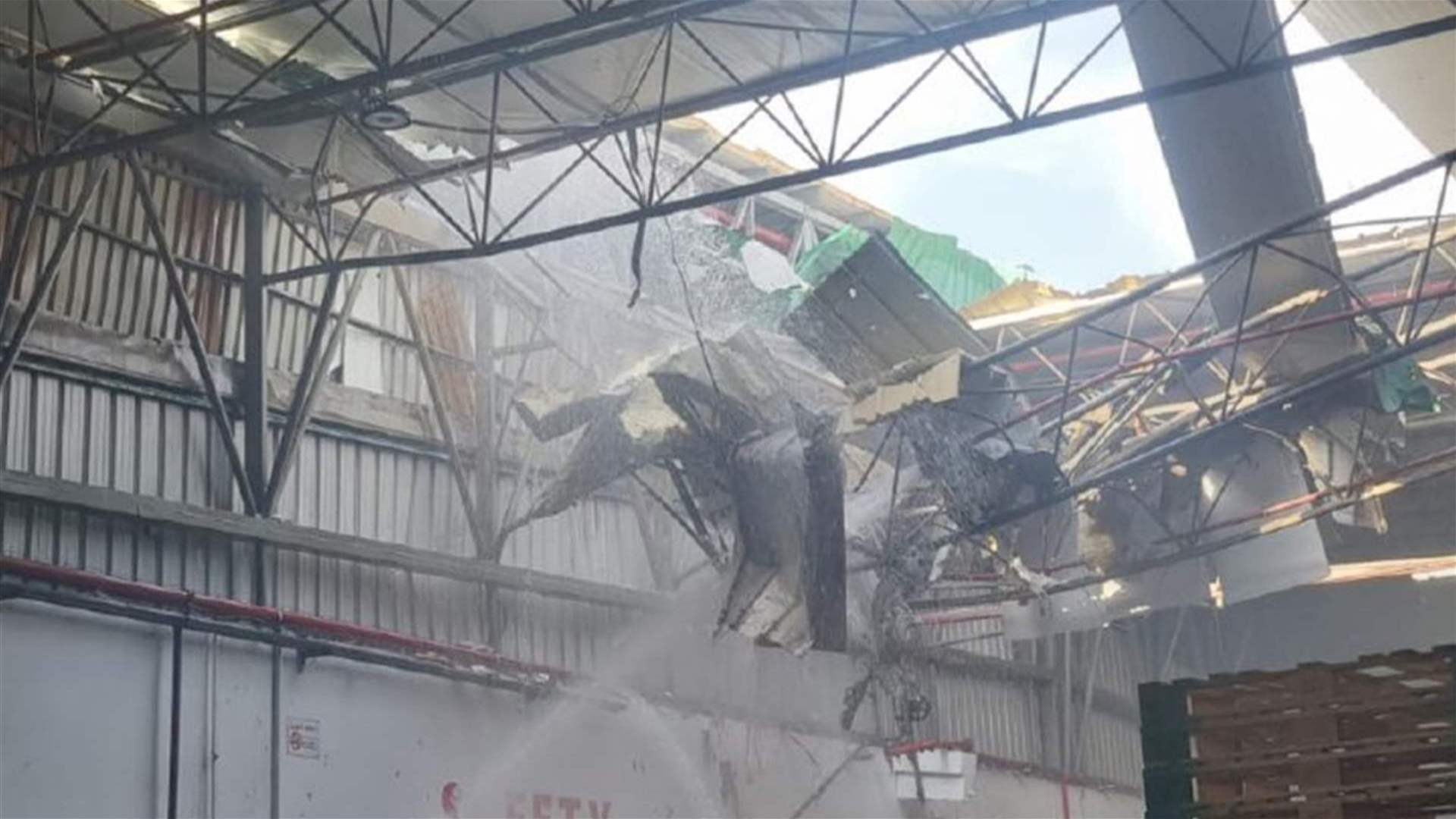 إسرائيل اليوم: انفجار طائرة بدون طيار داخل مصنع في منطقة "أخزيف" بالجليل الغربي