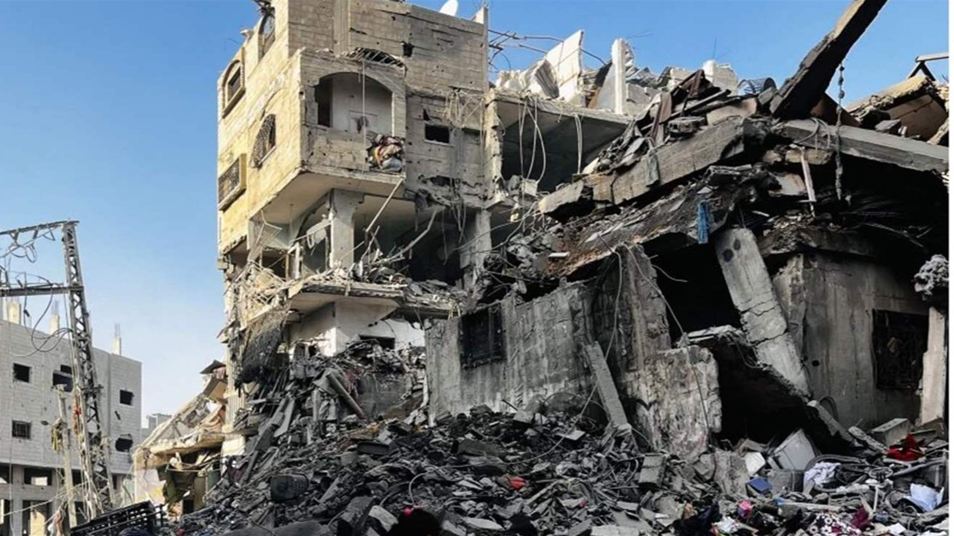 Israeli airstrike kills seven Palestinians in southern Gaza