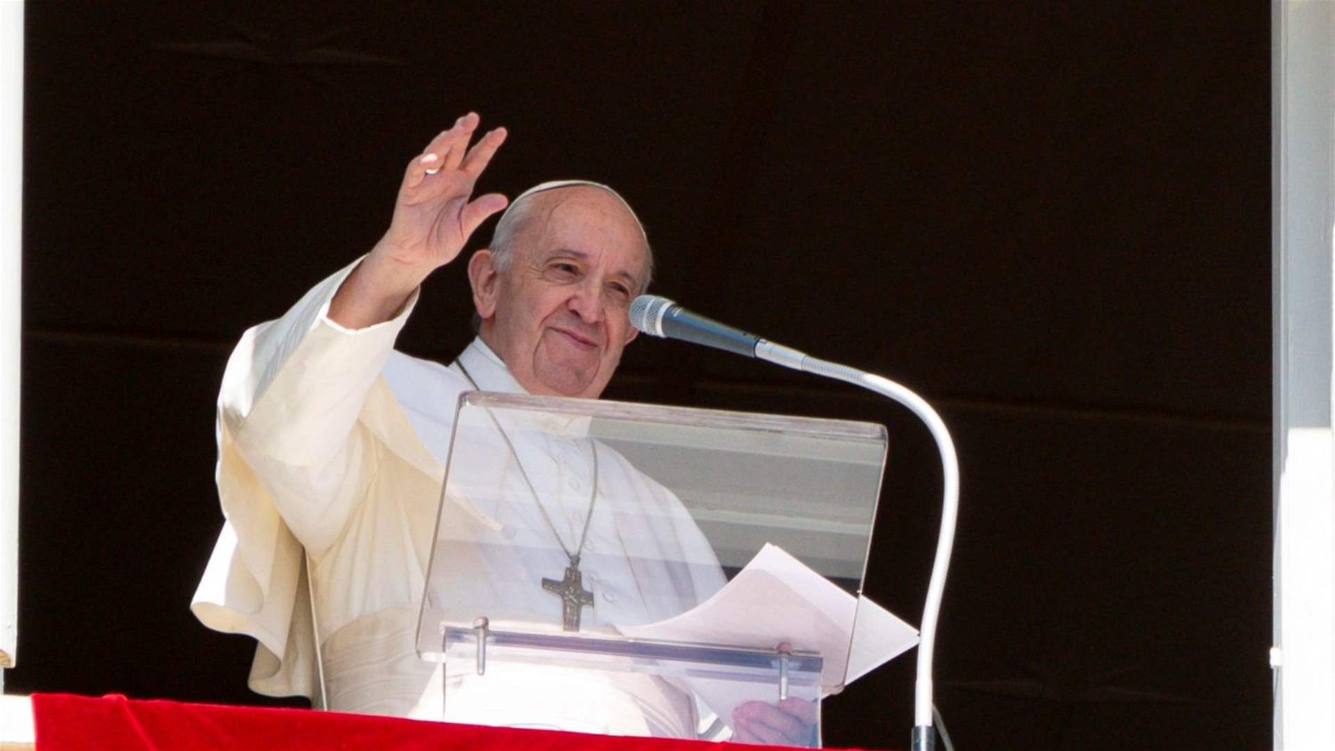 Pope Francis&#39; condition &#39;remains stable,&#39; Vatican says