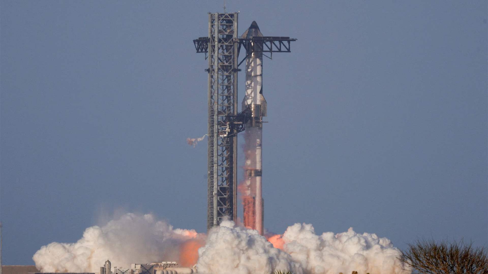 Starship, carrying Tesla&#39;s bot, set for Mars by end-2026, says Elon Musk