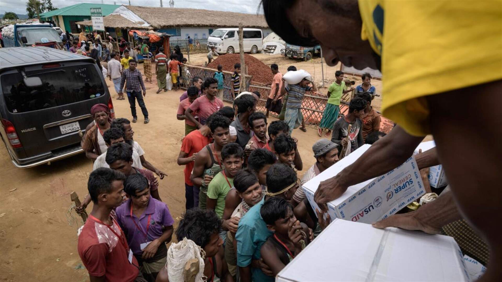 UN seeks nearly $1 billion in aid for Rohingya refugees in Bangladesh