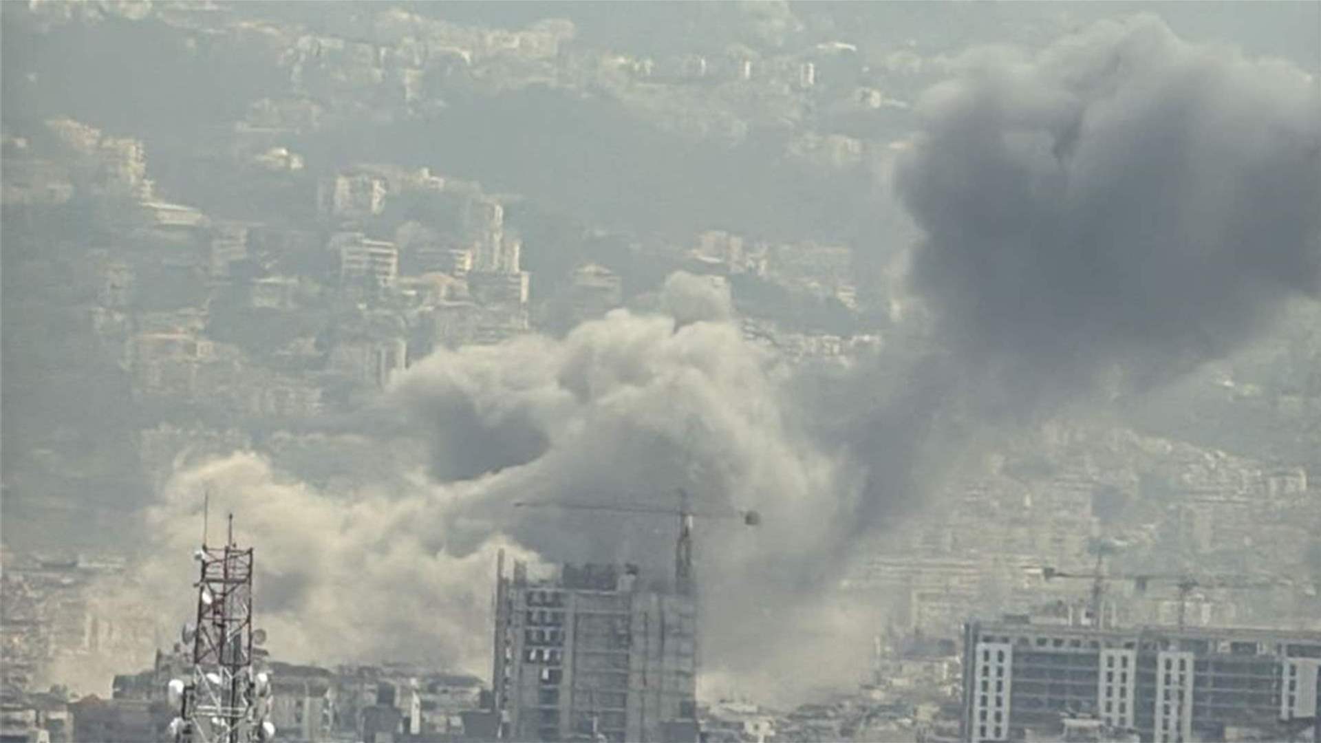 Israel strikes Hadath in Beirut&#39;s southern suburbs, marking first attack since ceasefire deal