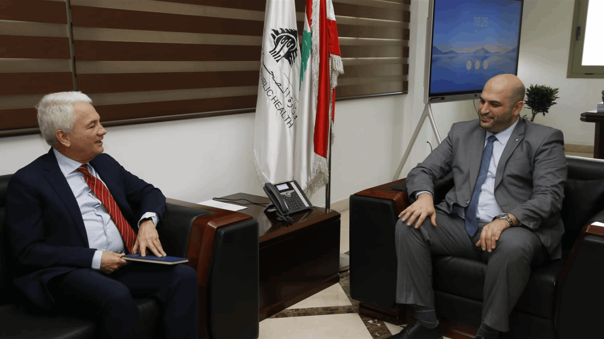 Lebanon&#39;s Health Minister meets with Italian Ambassador to discuss joint health projects