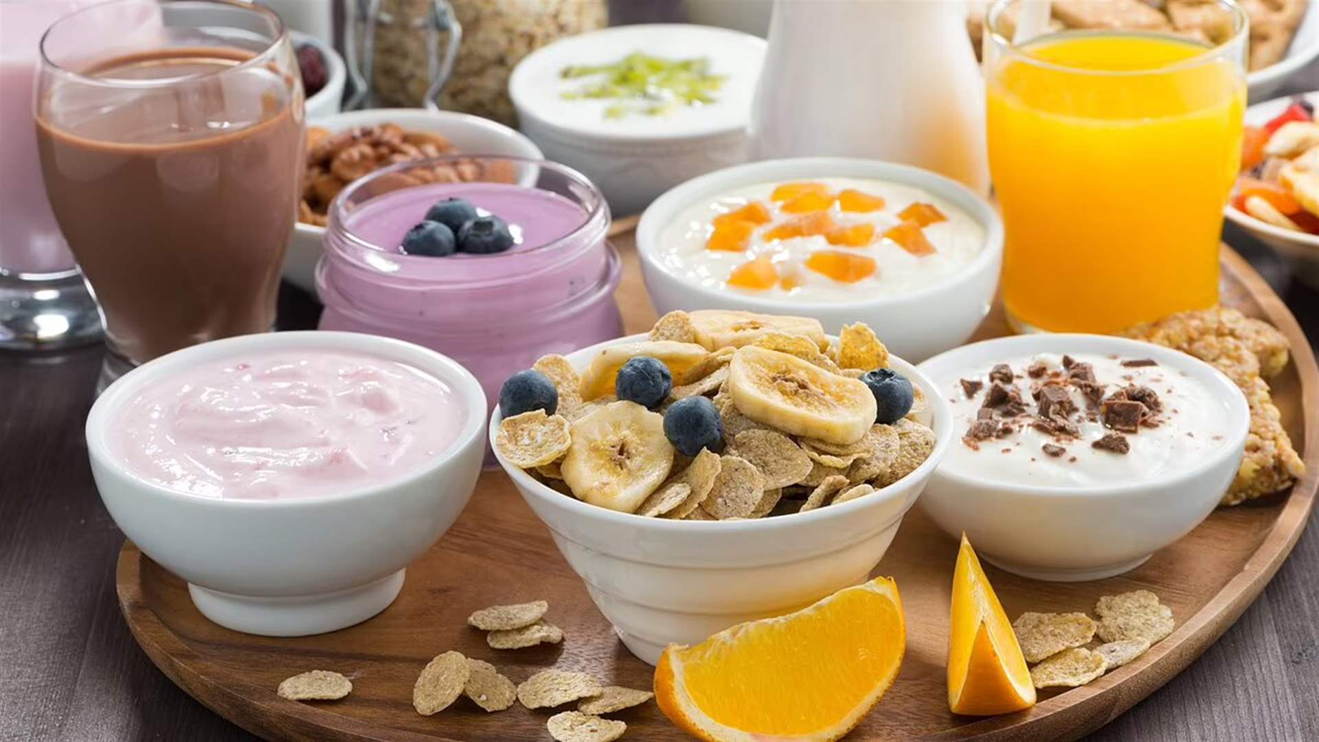طبيب يكشف معلومات مهمة: هكذا يقلل الزبادي من خطر الإصابة بسرطان الأمعاء!