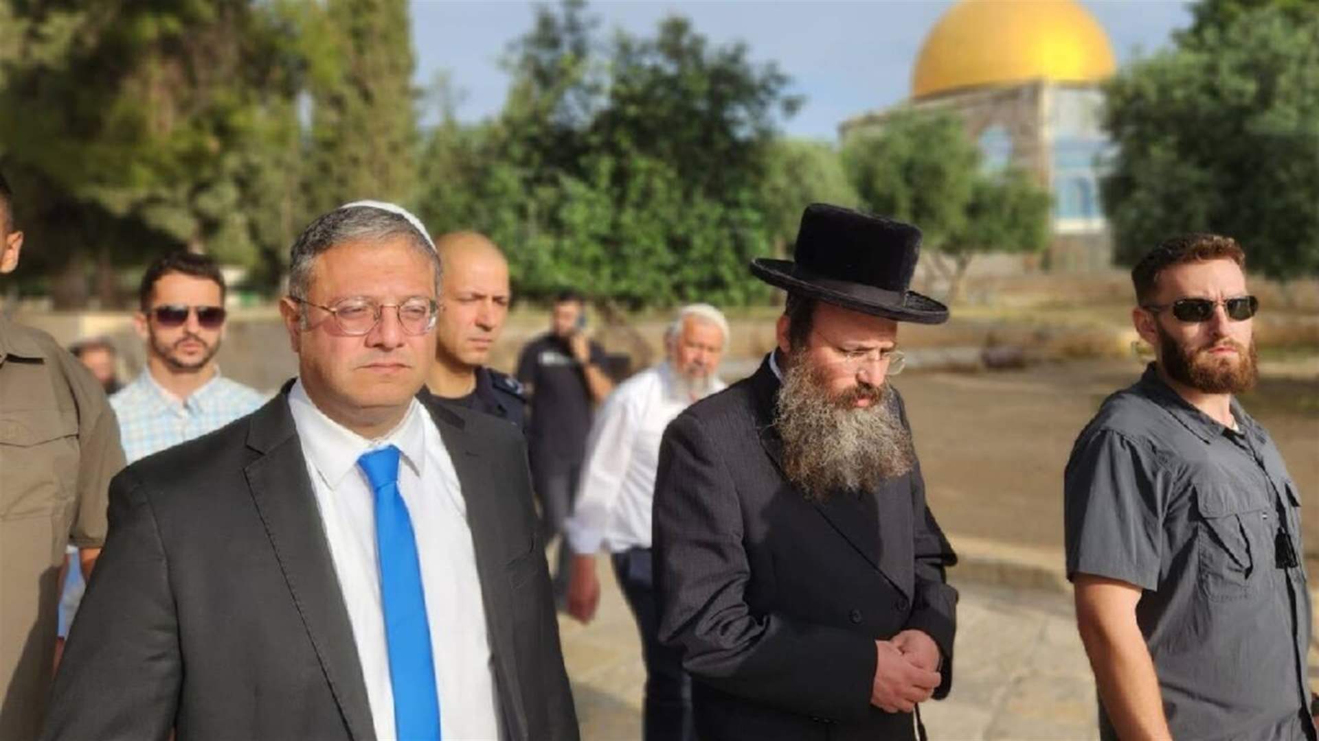 Far-right Israeli minister visits Jerusalem&#39;s Al-Aqsa Mosque compound