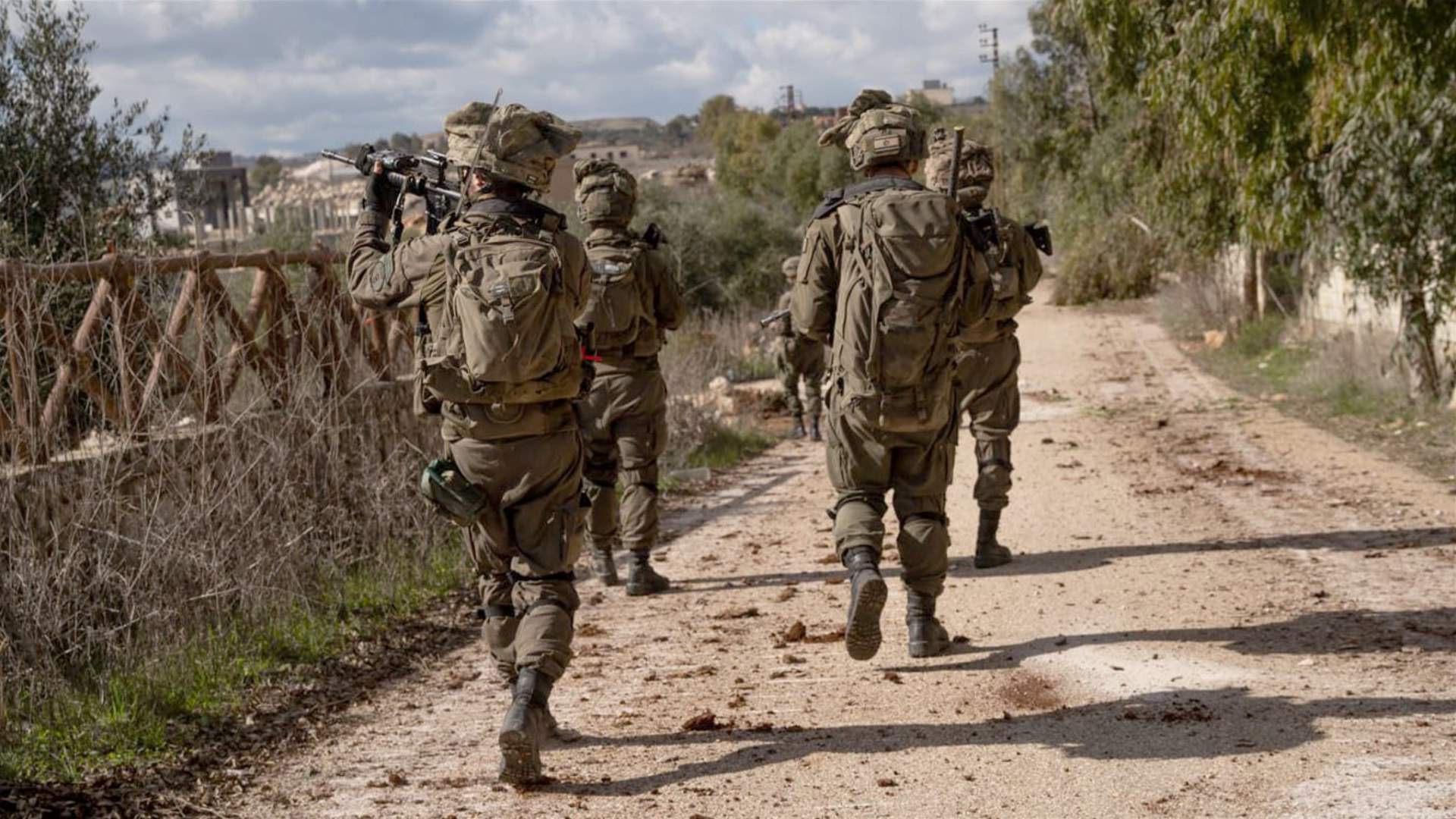 Israeli ground troops cross border into Wazzani area: NNA