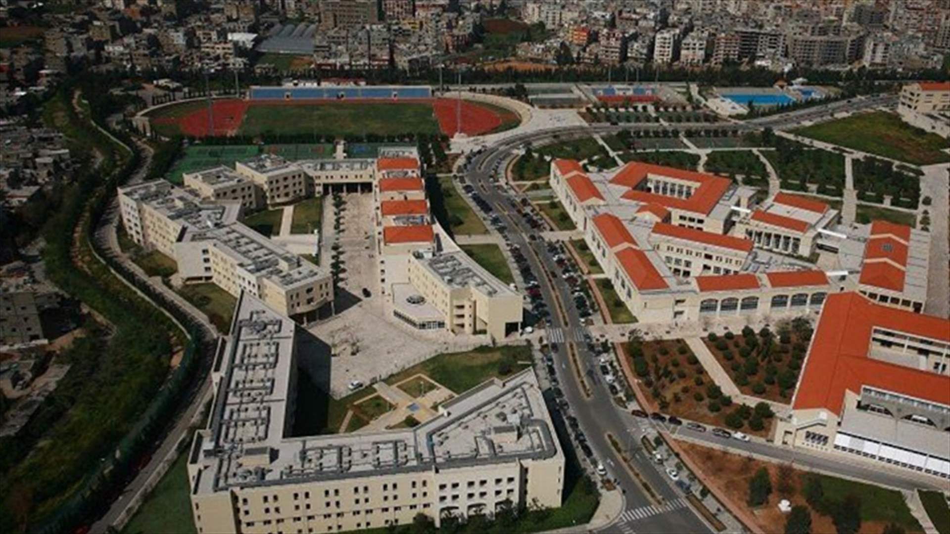 الضغوط نجحت في فك إضراب الجامعة اللبنانية (الأخبار)