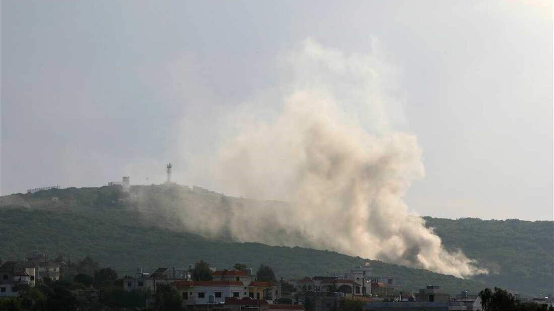 Israeli strike kills one on road between Aita al-Shaab and Rmeish in South Lebanon