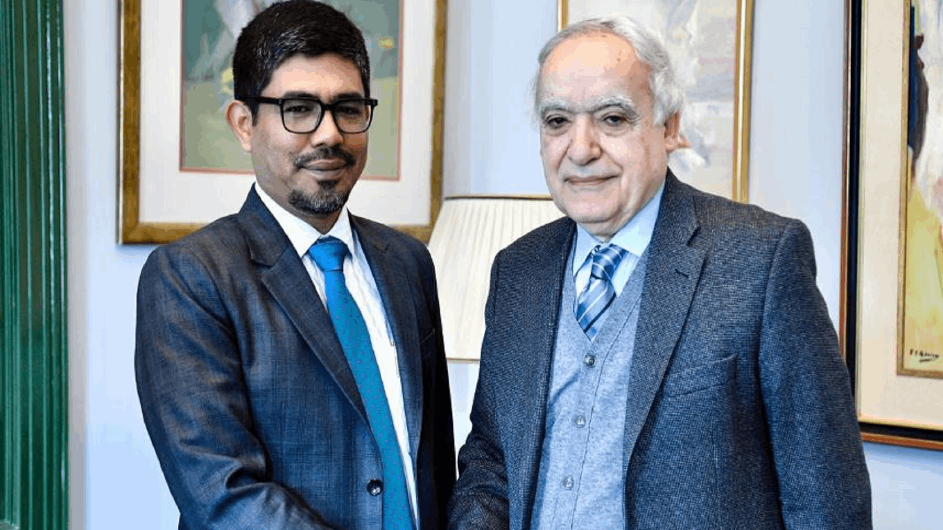 سلامة تبلغ من السفير الهندي وصول تمثال نصفي للفيلسوف طاغور الى لبنان