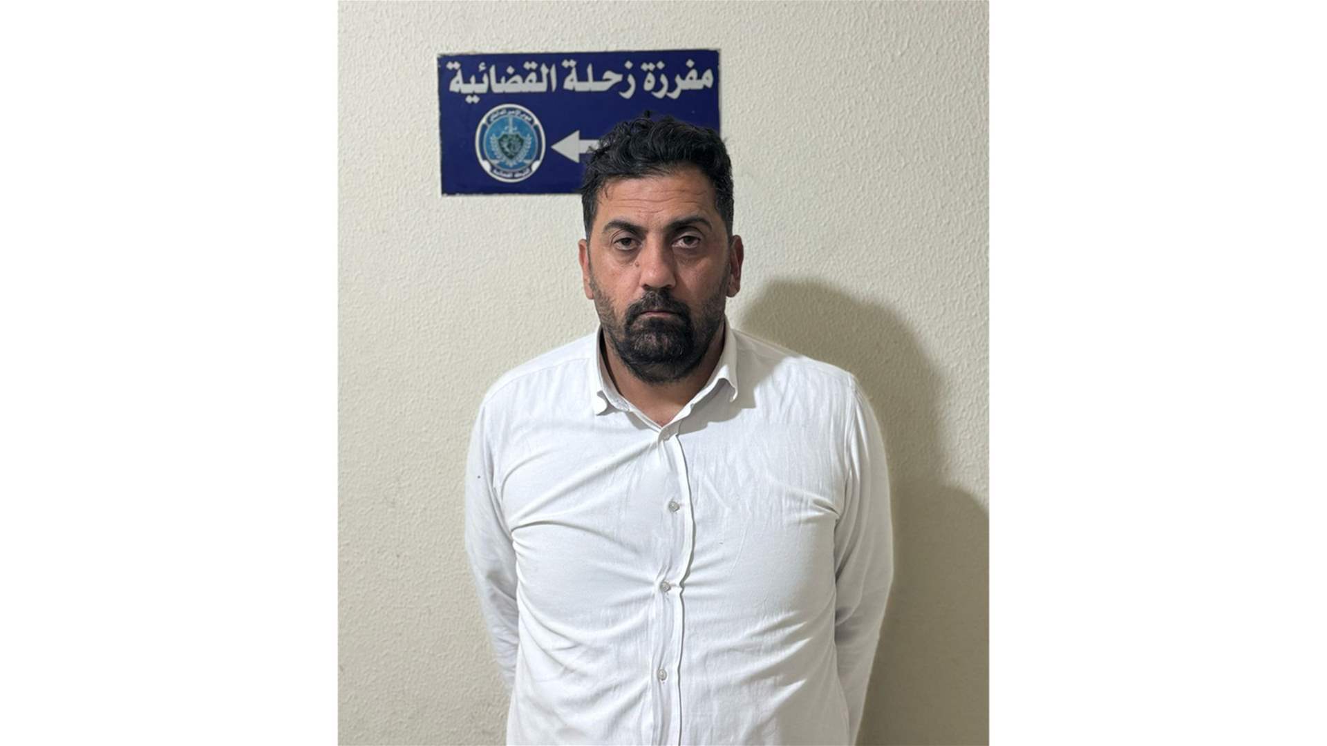 انتحل صفة أمنيّة ونفّذ عمليّات سلب طالت سائقي سيّارات أجرة...