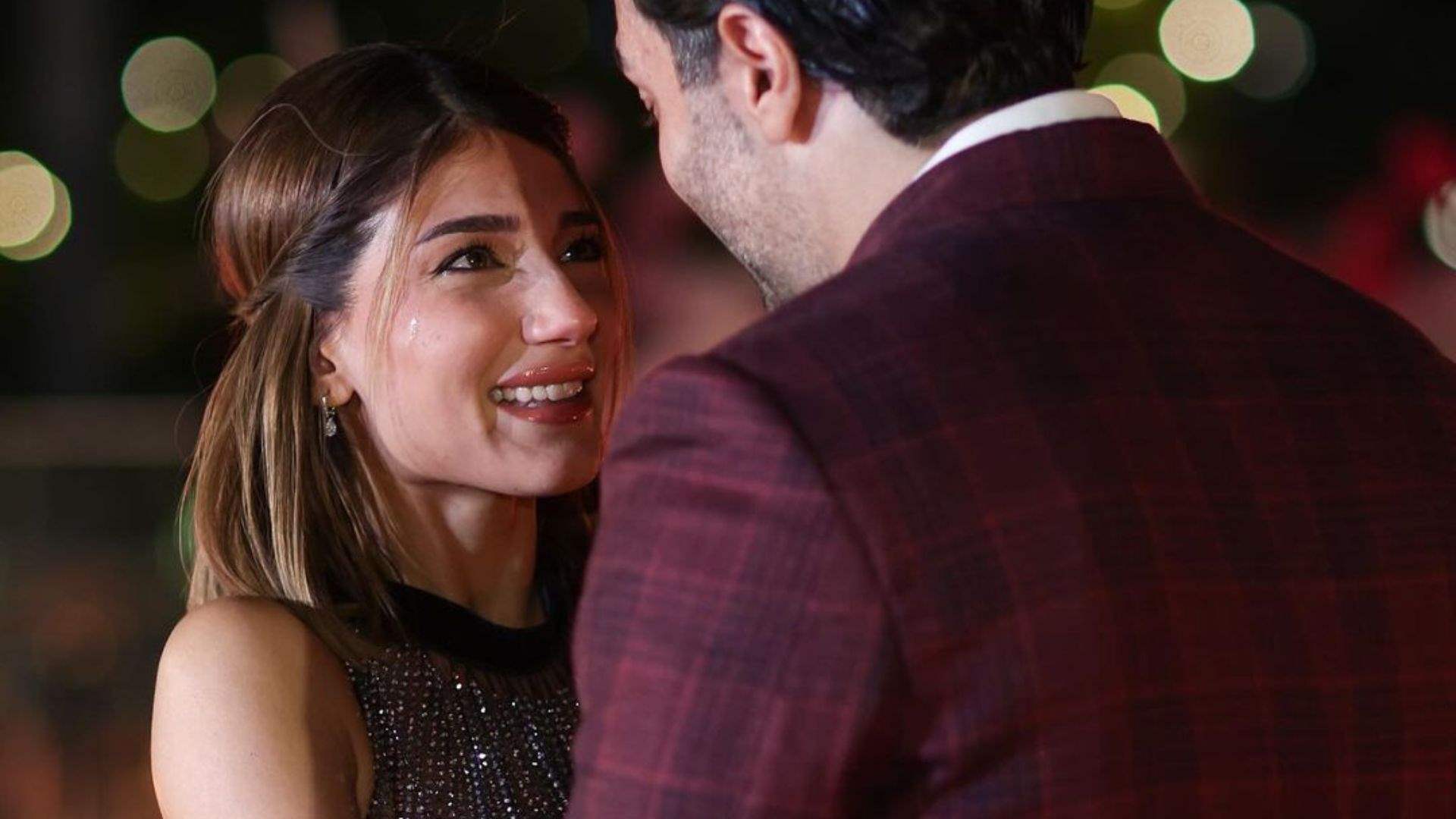 نارين بيوتي تُشعل مواقع التواصل بهدايا زفافها الفاخرة: &quot;يوميات امرأة متزوجة&quot; (فيديو)
