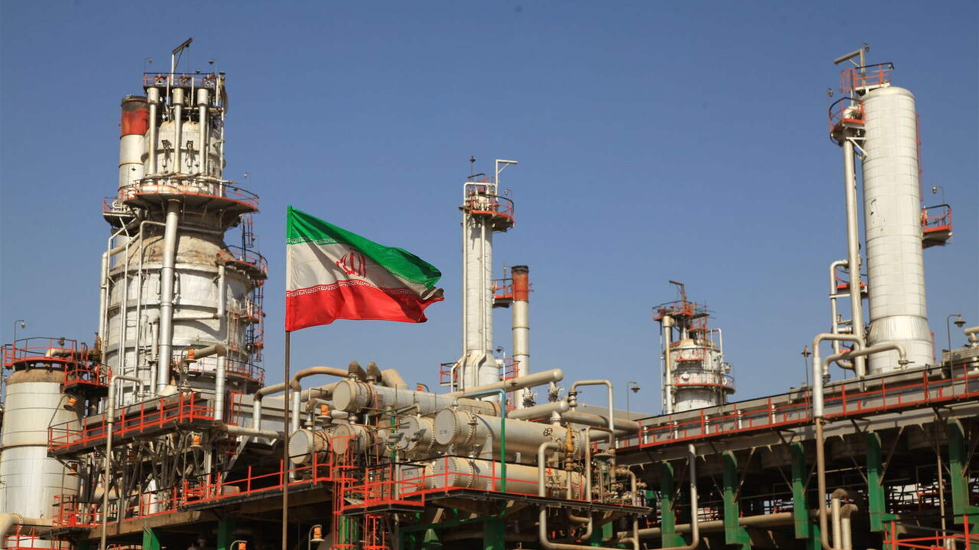 Iran to sign $4 billion deal with Russian companies to develop oil fields