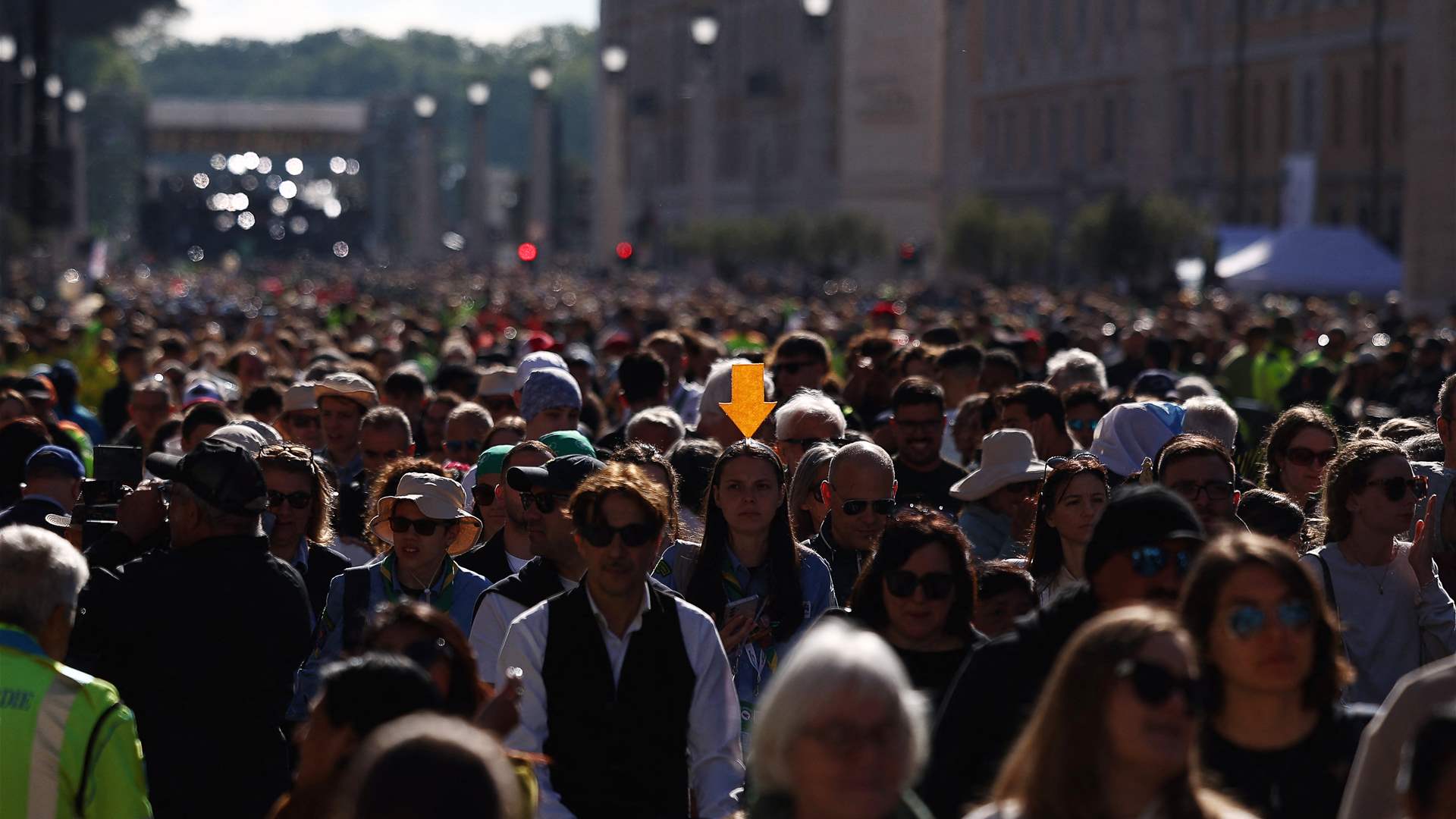 Some 140,000 people present for Pope funeral: Police