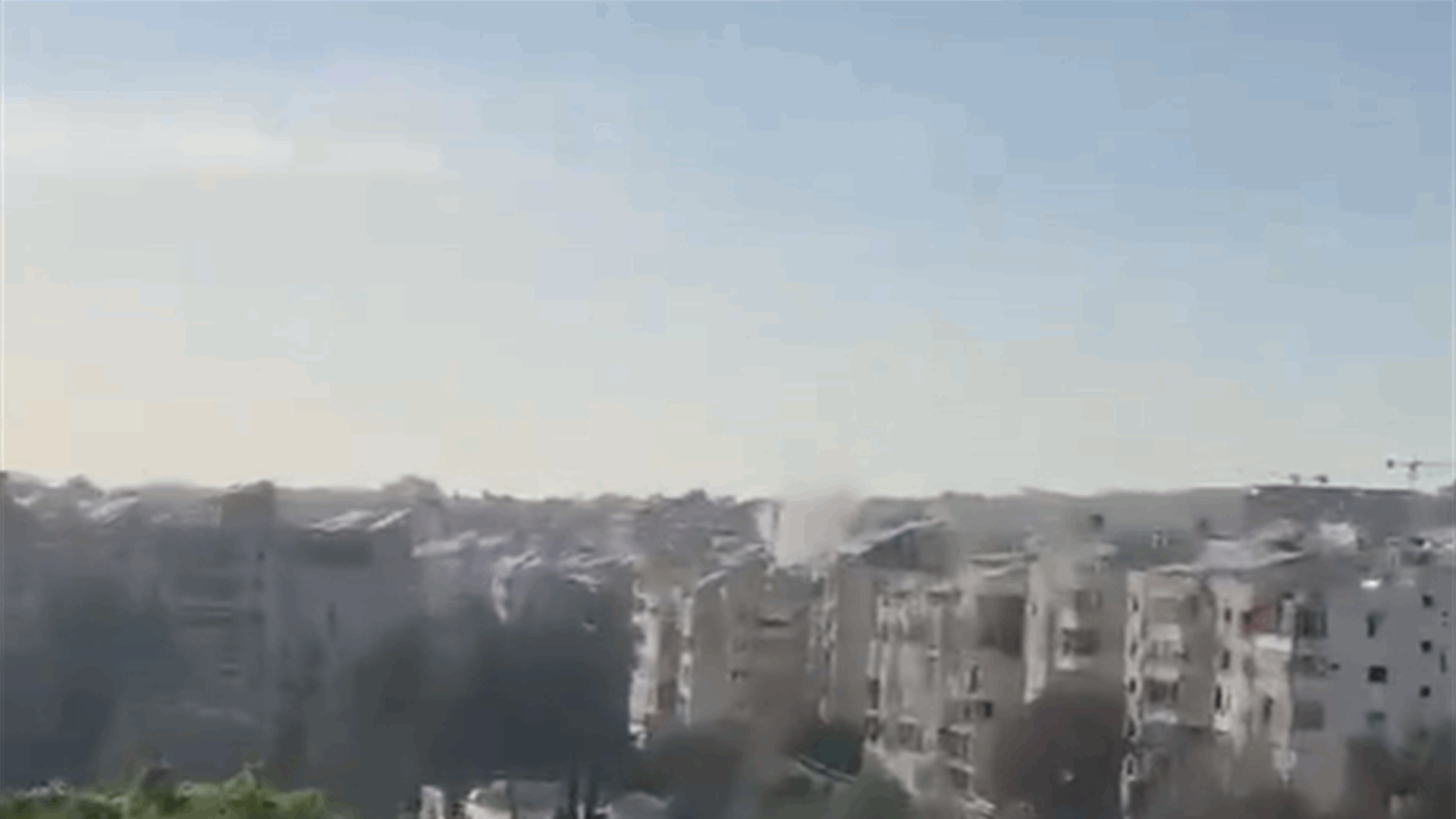 Israeli strike hits Hadath in Beirut&#39;s southern suburbs