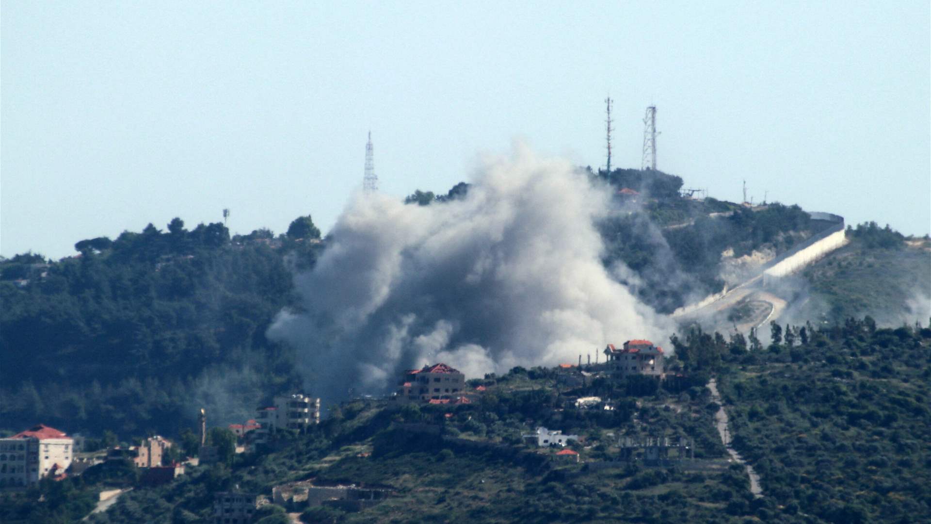 Plans for border elections shift: Israeli strikes prefabricated homes in South Lebanon
