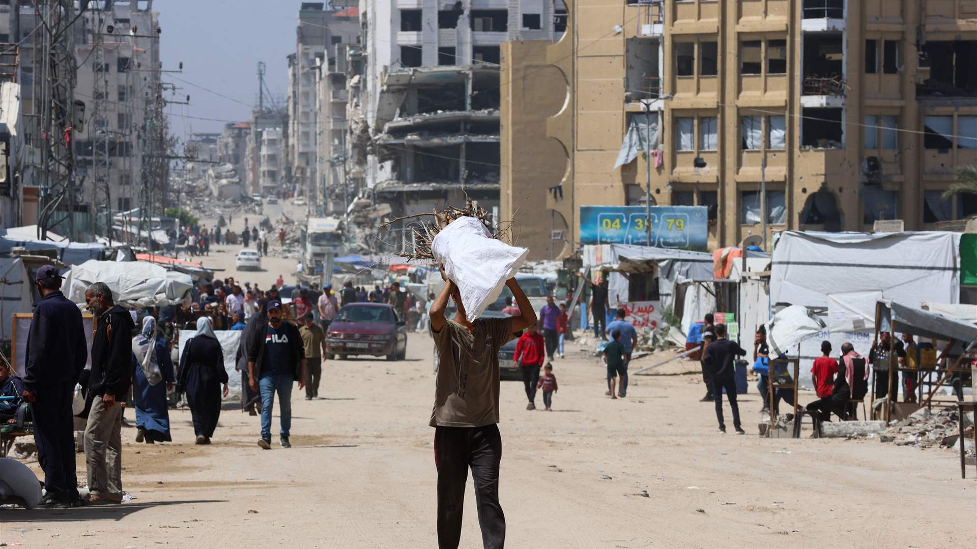 Gaza humanitarian work on &#39;verge of total collapse&#39;: Red Cross