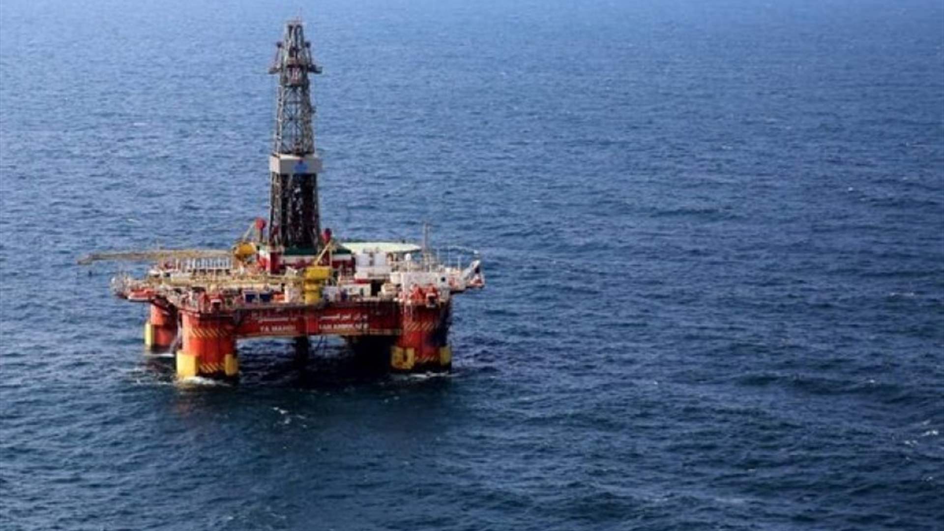 أوامر باستئناف أعمال الحفر الاستكشافيّ في بحر قزوين