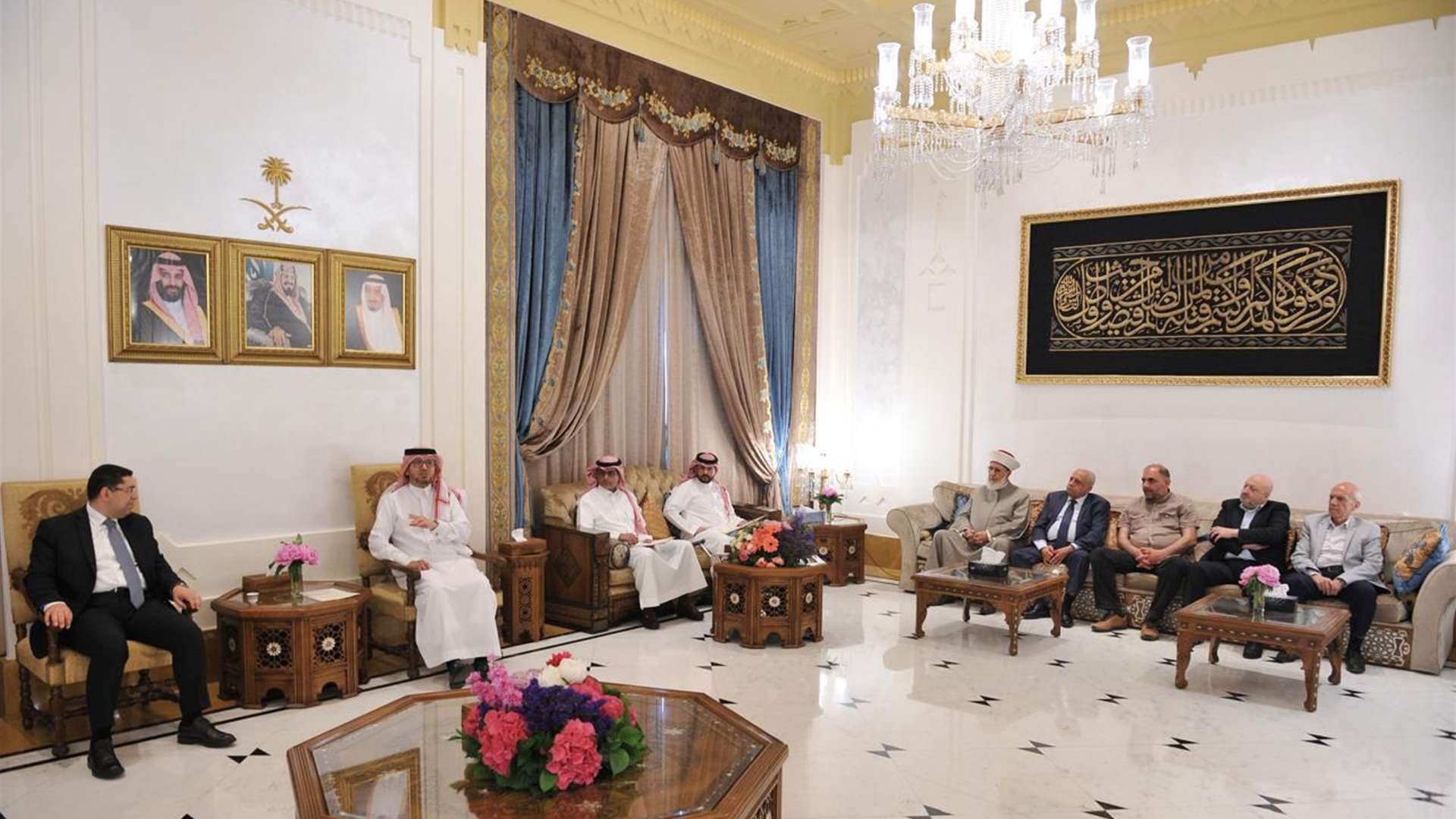 بخاري يعقد لقاءً خاصًا لتنسيق الخطوات التحضيرية لموسم الحج