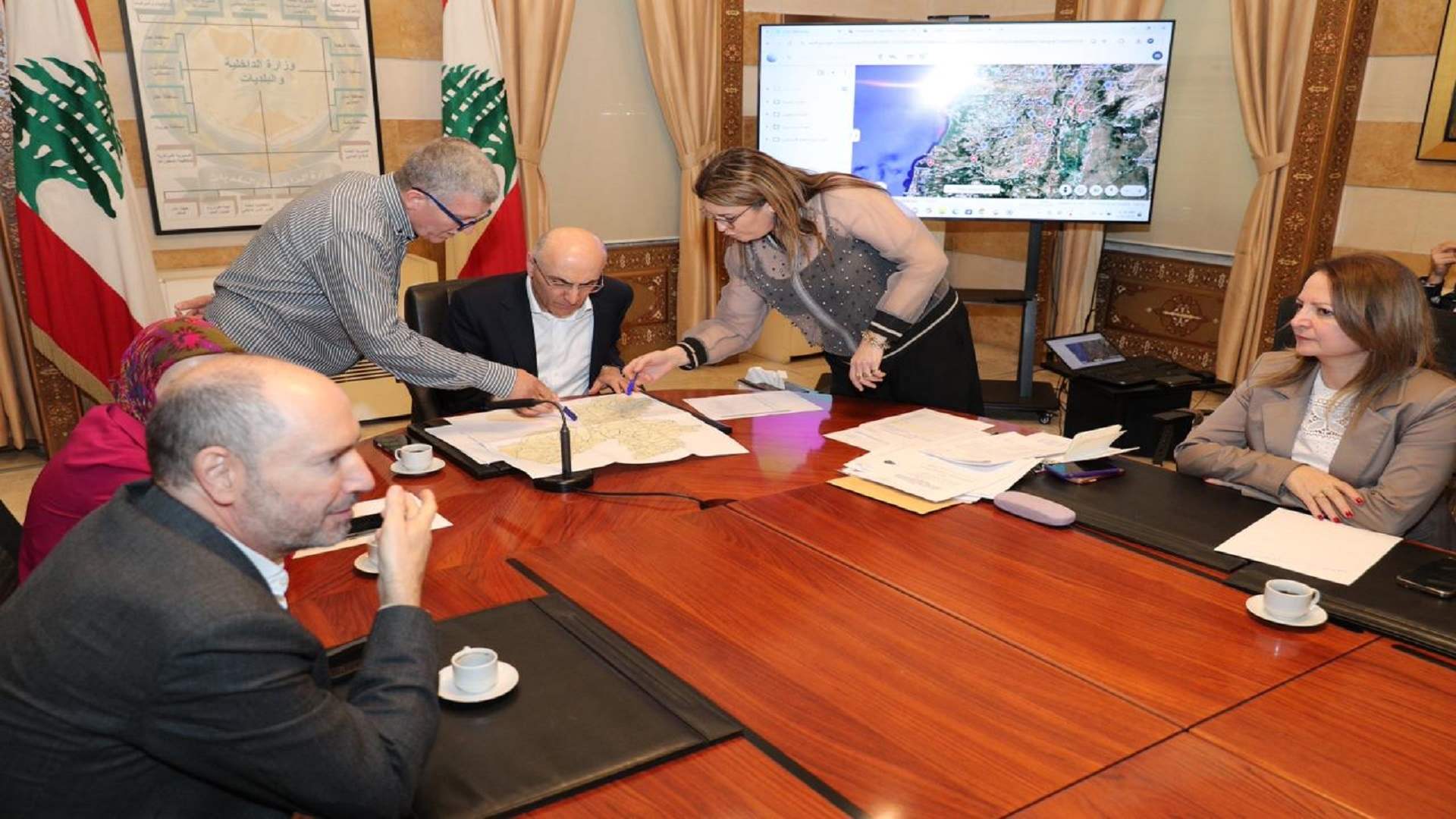 الحجار ترأس اجتماعاً تحضيرياً للإنتخابات البلدية والإختيارية في محافظتي لبنان الجنوبي والنبطية