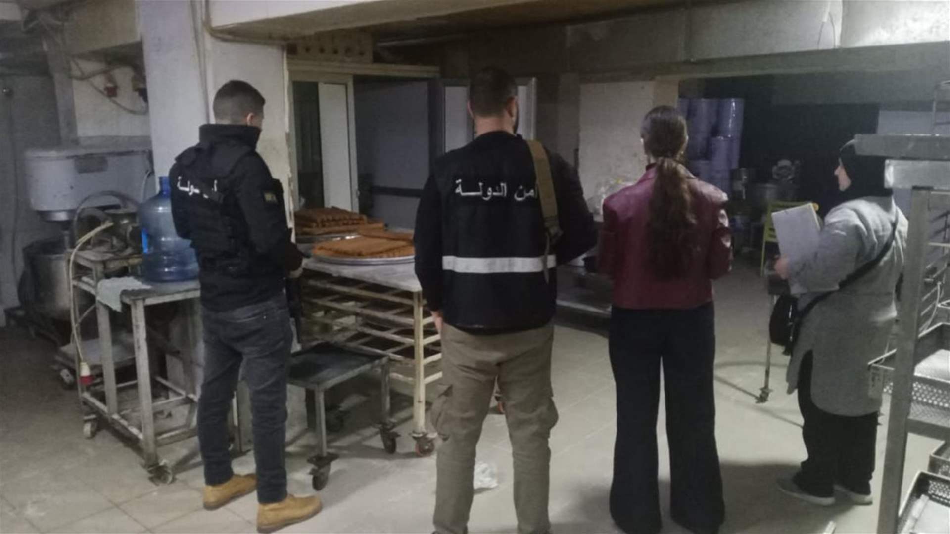 مفتشو الصحة جنوبًا جالوا على إفران وملاحم في صيدا واقفال مطعم لمخالفته المعايير
