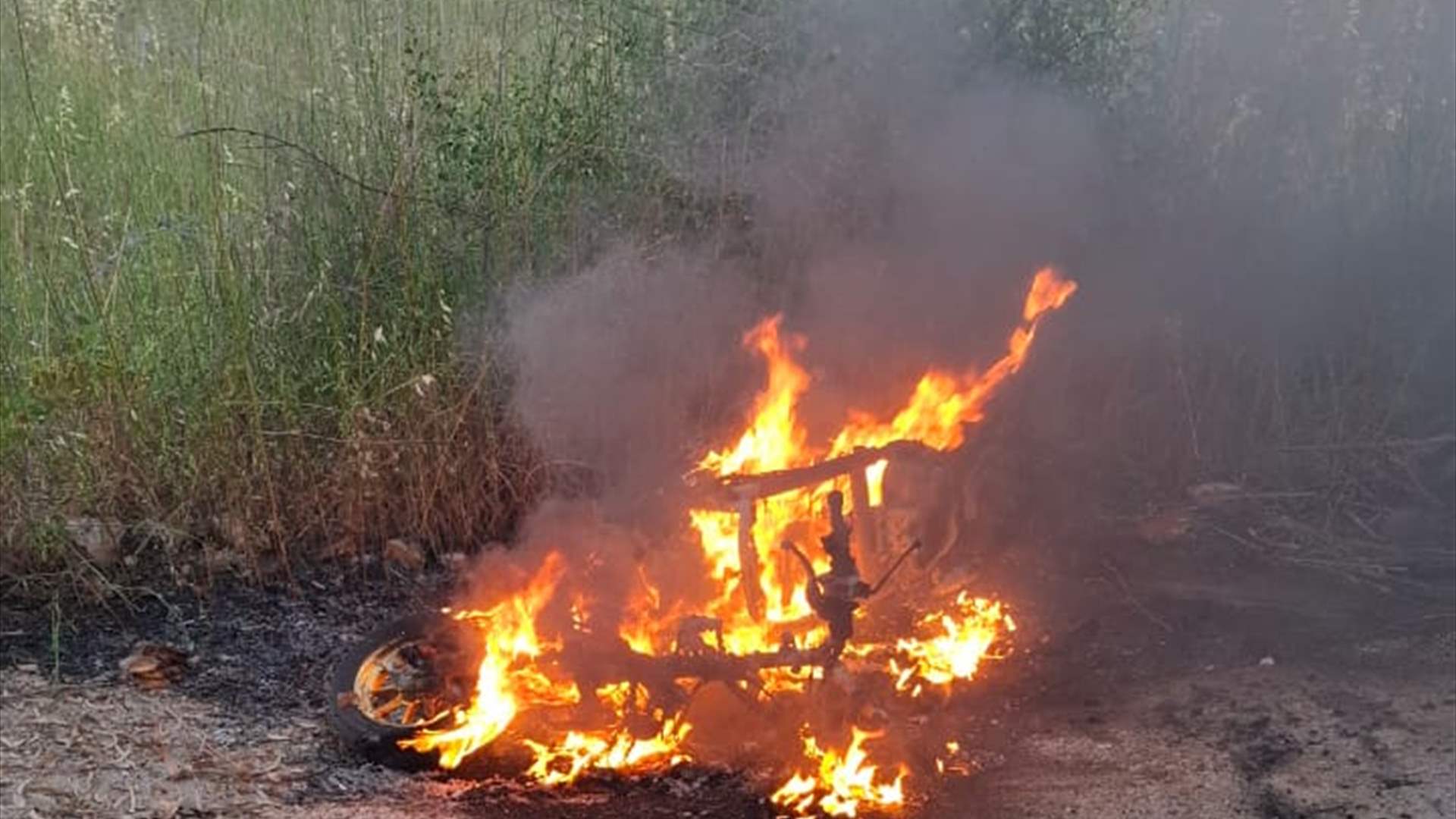 Israeli strike targets motorcycle in South Lebanon&#39;s Aitaroun