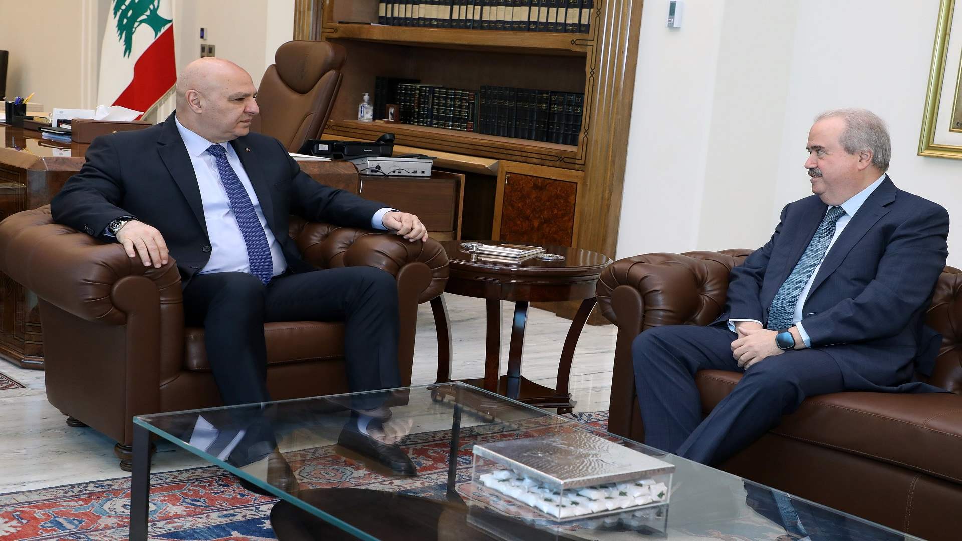 وزير المالية ياسين جابر أطلع الرئيس عون على عمل الوزارة وعرض معه القوانين ذات الصلة وملف التعيينات
