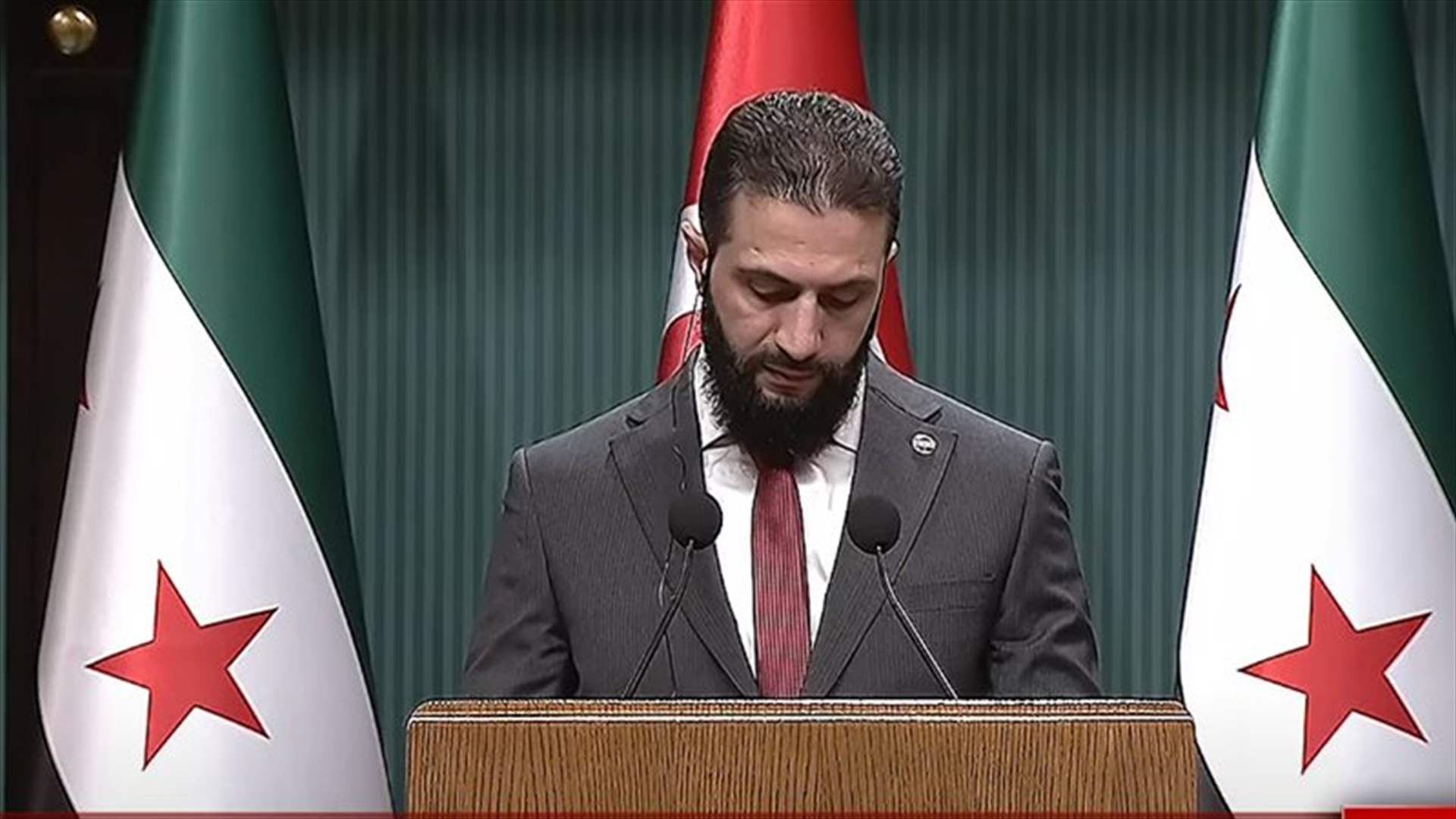 الوكالة العربية السورية: الاجتماع بين باراك والشرع ركز على متابعة تنفيذ رفع العقوبات
