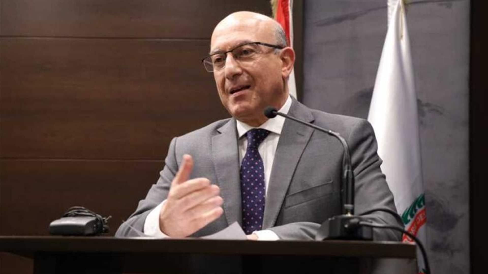 نقيب أطباء لبنان في بيروت: الأطباء معرضون خلال ممارسة رسالتهم إلى مشاكل