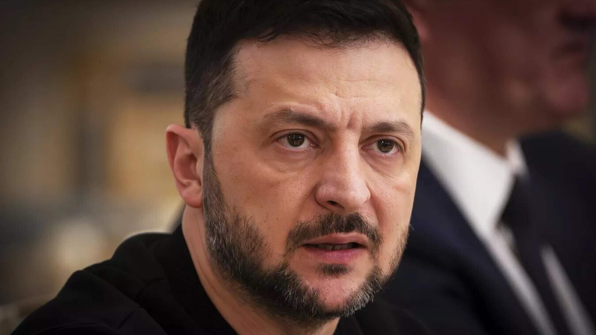 زيلينسكي: أوكرانيا ستحضر محادثات إسطنبول غدًا الإثنين