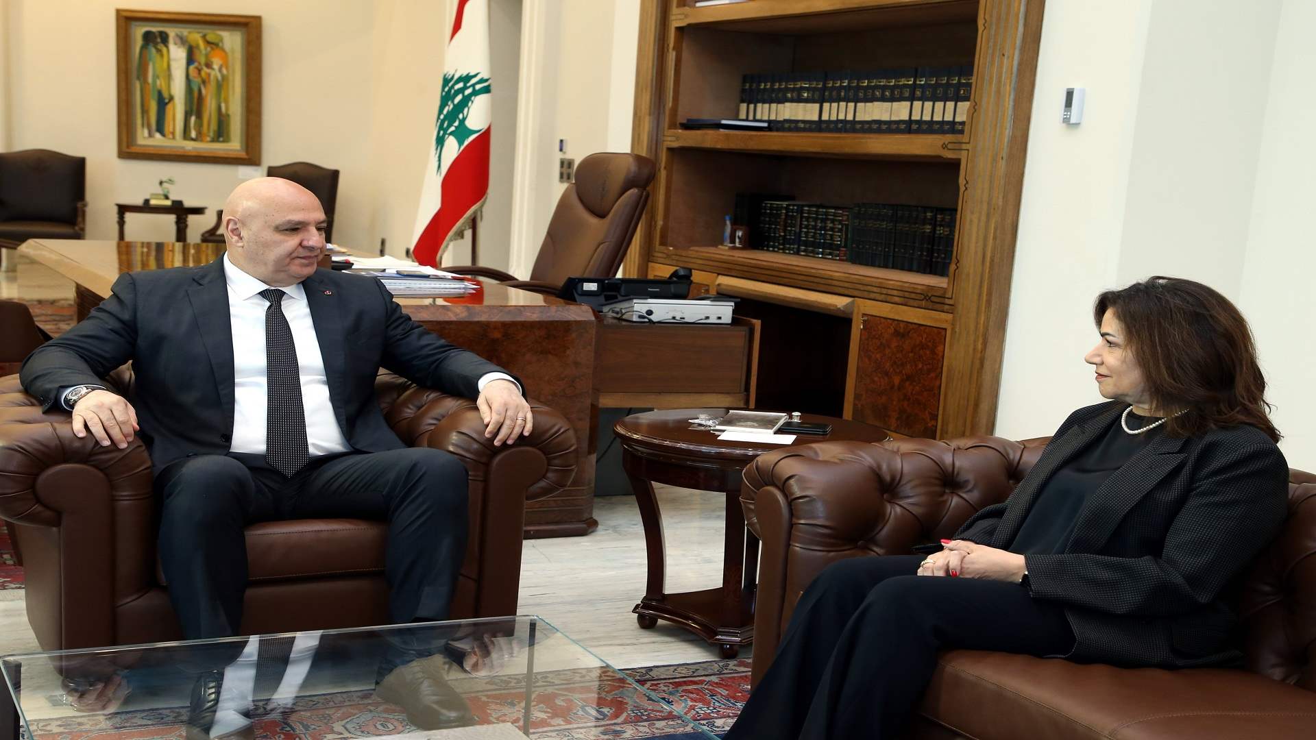 وزيرة الشؤون الاجتماعية زارت عون... بحثٌ في توسيع برنامج &quot;أمان&quot; وخطة العودة الخاصة بالنازحين