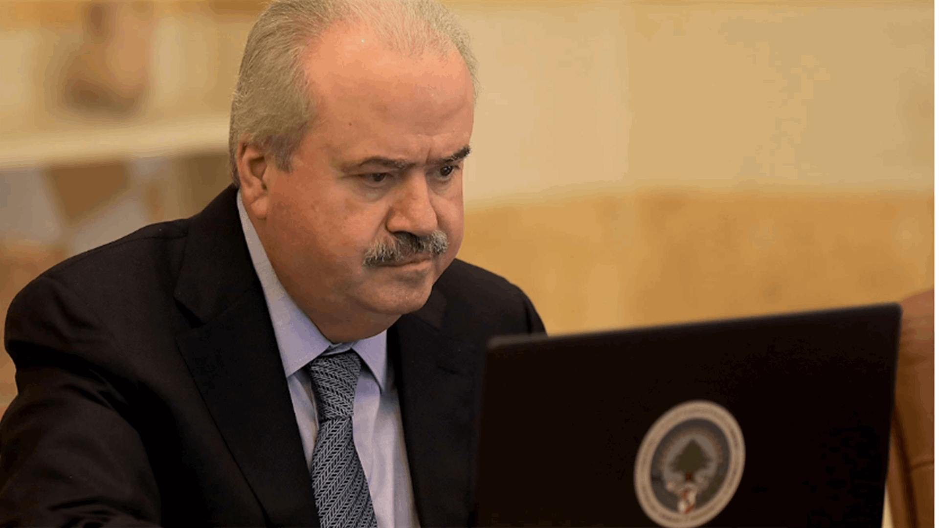 &quot;نكتشف كل يوم ديوناً متراكمة&quot;..ياسين جابر لـ&quot;الأخبار&quot;: لا مصروف بلا مدخول
